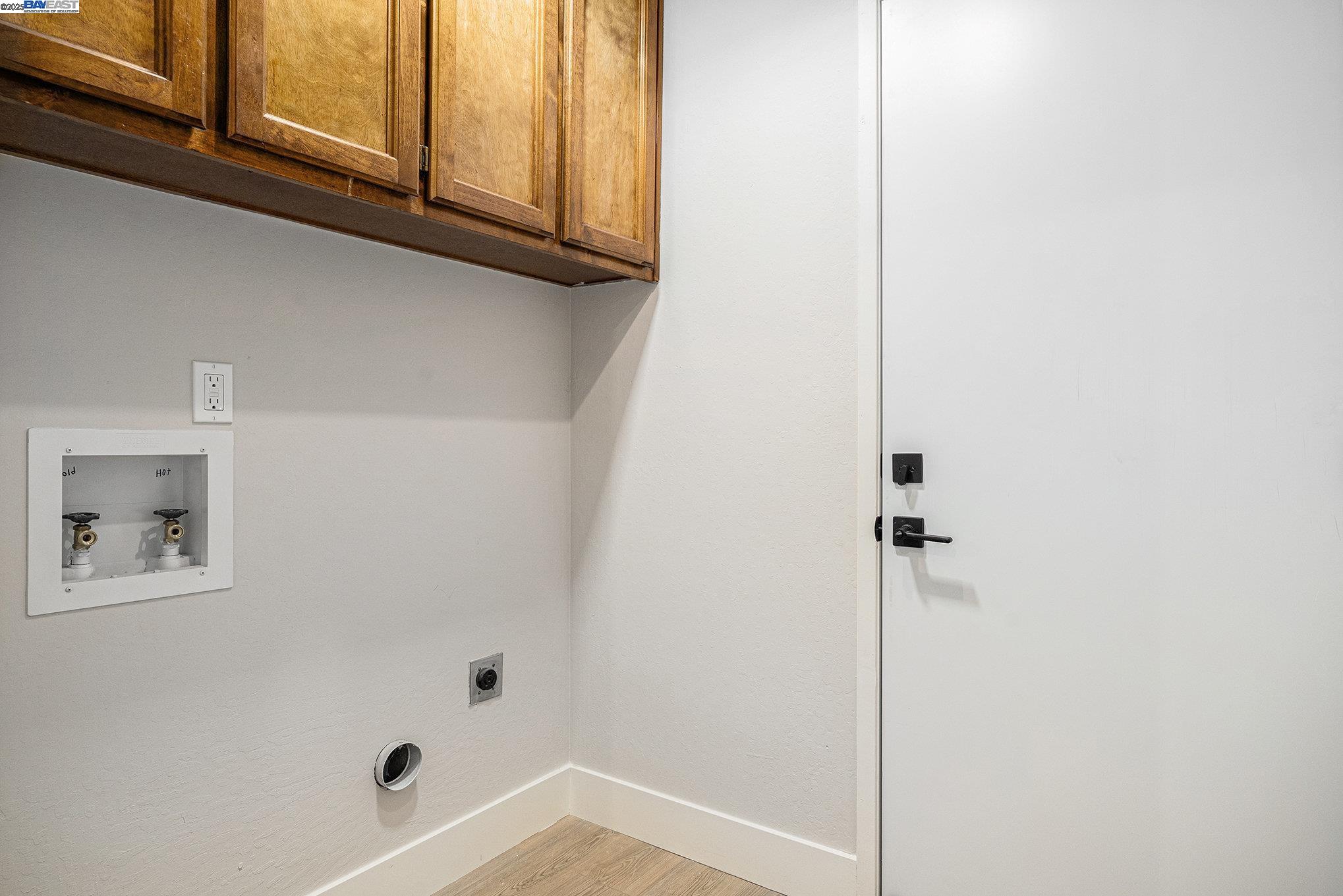 Detail Gallery Image 29 of 36 For 2824 Countrywood Drive, Antioch,  CA 94509 - 3 Beds | 2/1 Baths