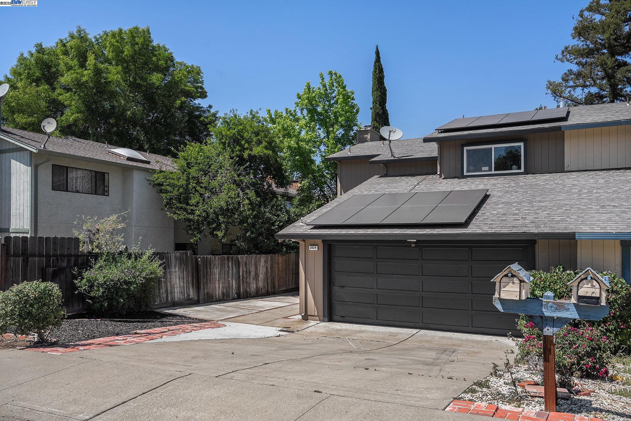 Detail Gallery Image 4 of 36 For 2824 Countrywood Drive, Antioch,  CA 94509 - 3 Beds | 2/1 Baths