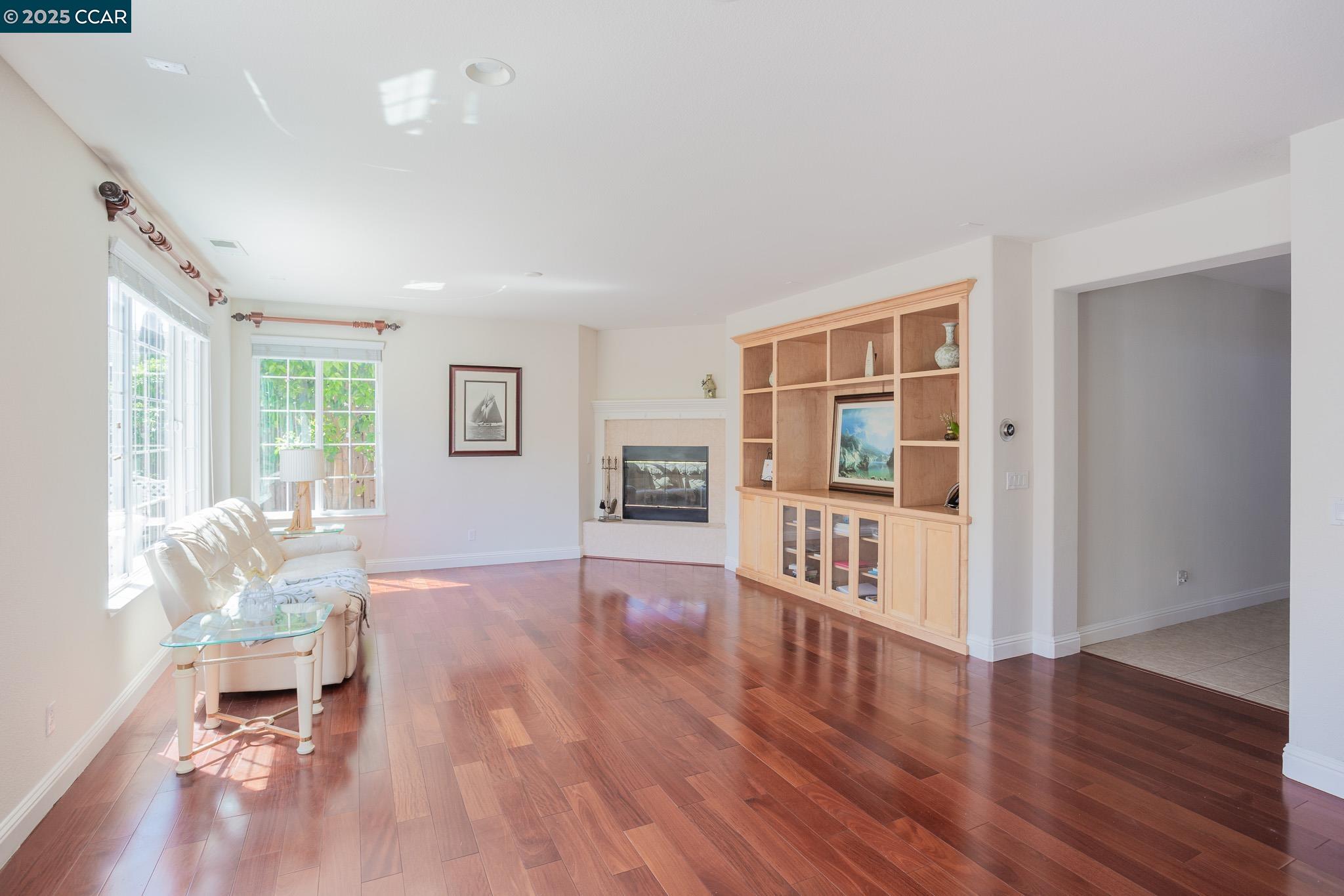Detail Gallery Image 11 of 33 For 240 S Caballo St, Mountain House,  CA 95391 - 4 Beds | 3 Baths