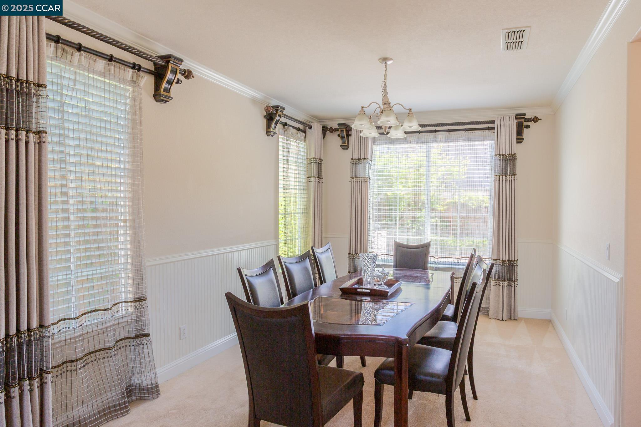 Detail Gallery Image 8 of 33 For 240 S Caballo St, Mountain House,  CA 95391 - 4 Beds | 3 Baths