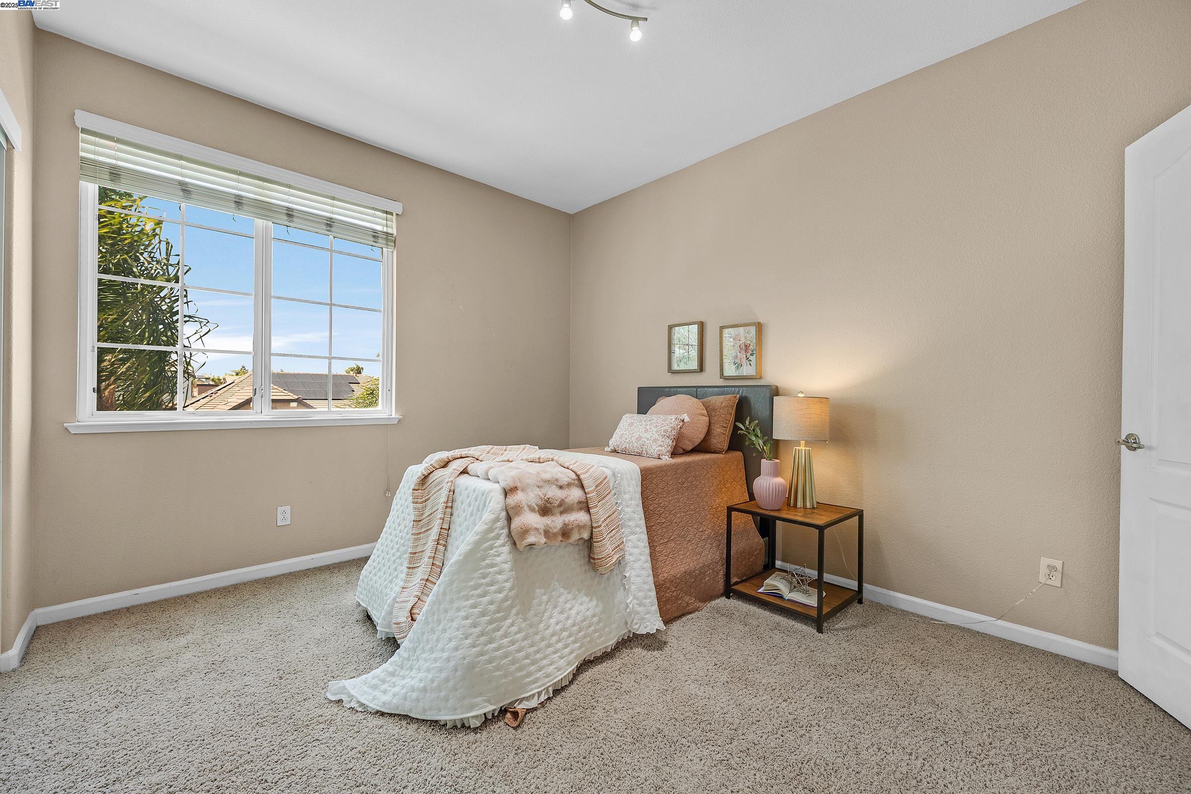 Detail Gallery Image 27 of 43 For 1304 Pyrenees St, Tracy,  CA 95304 - 5 Beds | 3 Baths