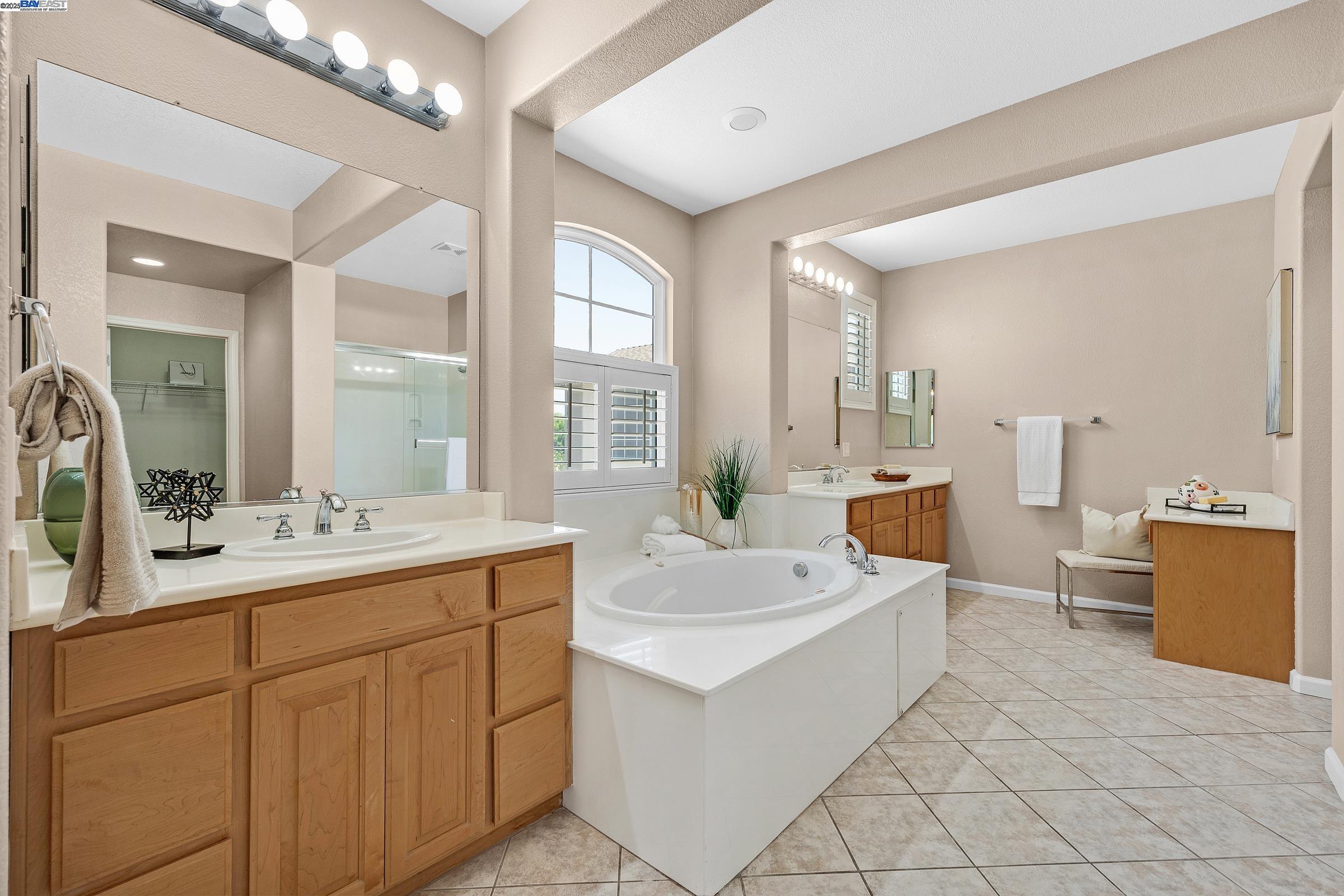 Detail Gallery Image 35 of 43 For 1304 Pyrenees St, Tracy,  CA 95304 - 5 Beds | 3 Baths