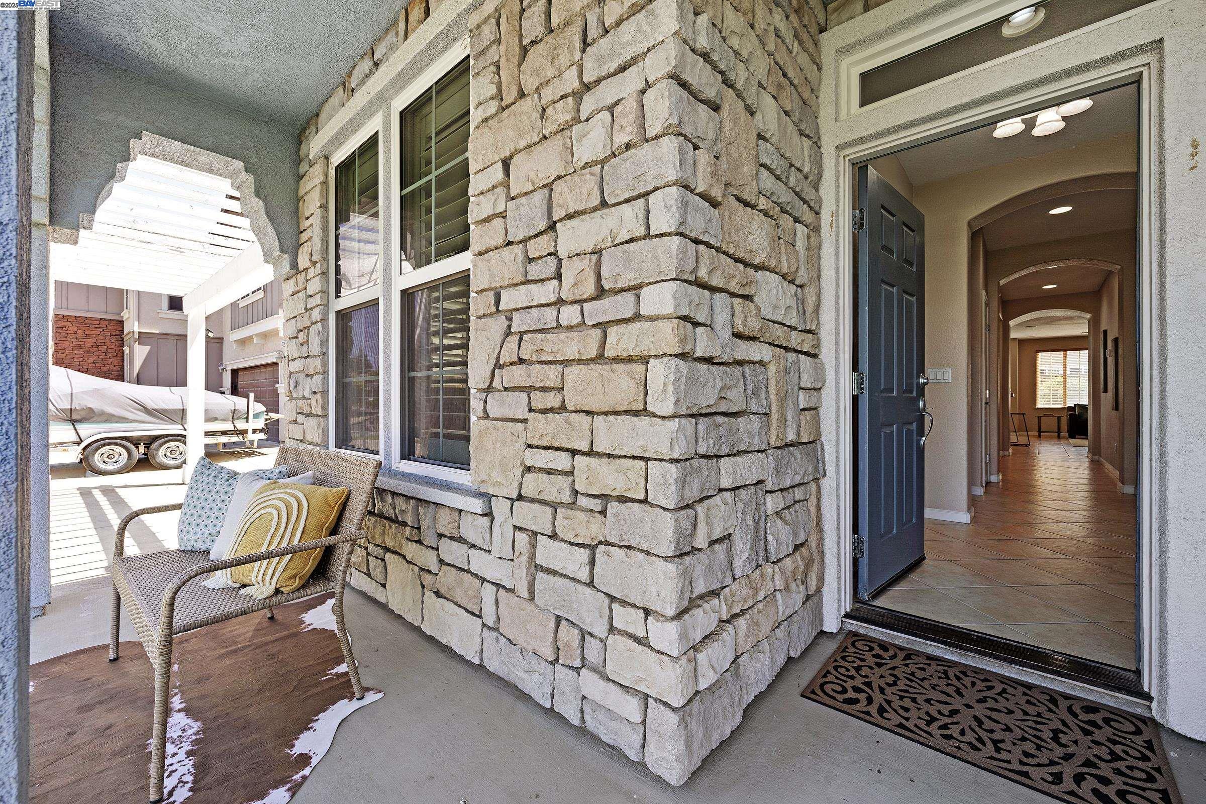 Detail Gallery Image 39 of 43 For 1304 Pyrenees St, Tracy,  CA 95304 - 5 Beds | 3 Baths