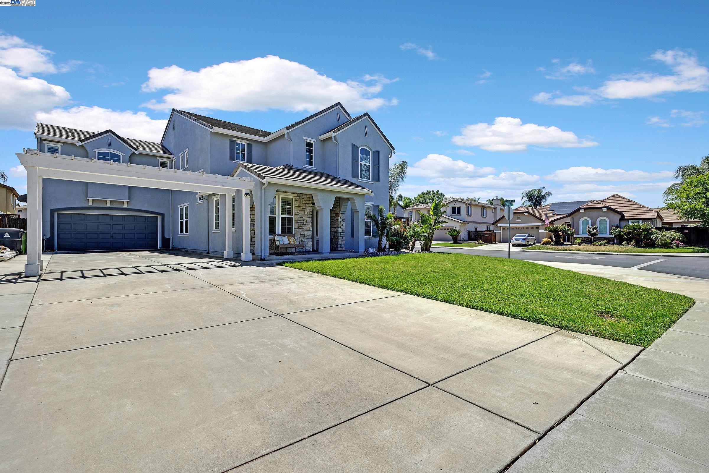 Detail Gallery Image 41 of 43 For 1304 Pyrenees St, Tracy,  CA 95304 - 5 Beds | 3 Baths