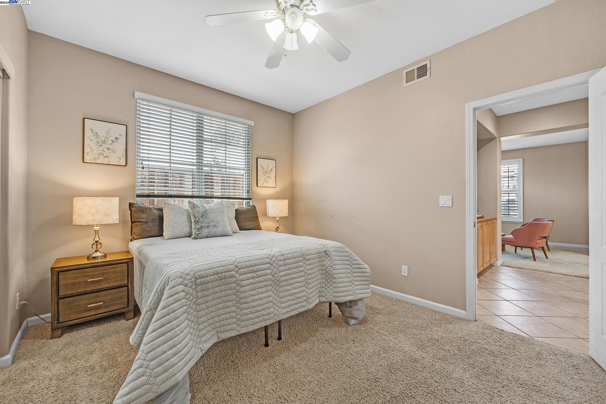 Detail Gallery Image 7 of 43 For 1304 Pyrenees St, Tracy,  CA 95304 - 5 Beds | 3 Baths