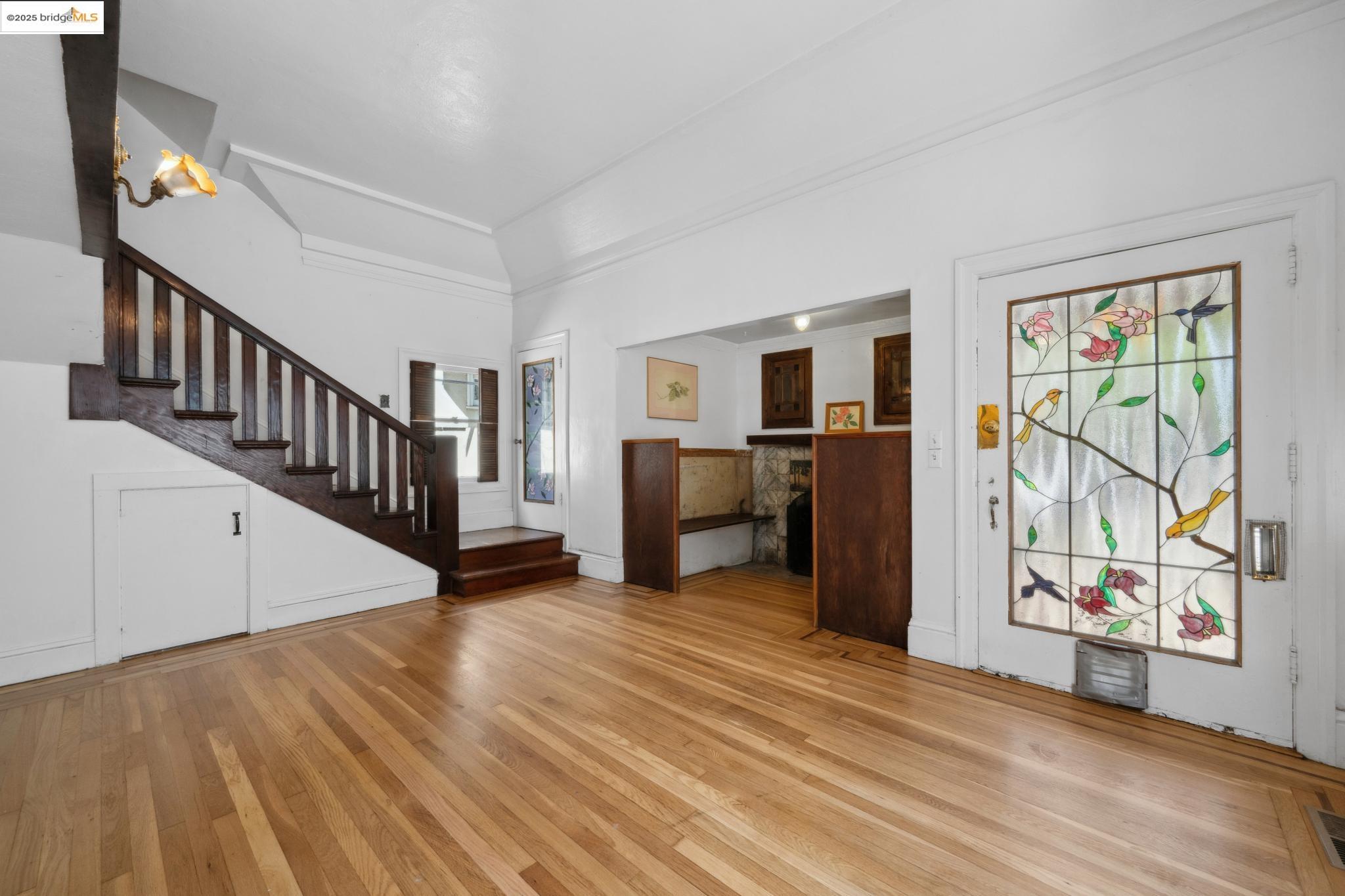 Detail Gallery Image 11 of 47 For 2119 Derby St, Berkeley,  CA 94705 - 2 Beds | 1 Baths