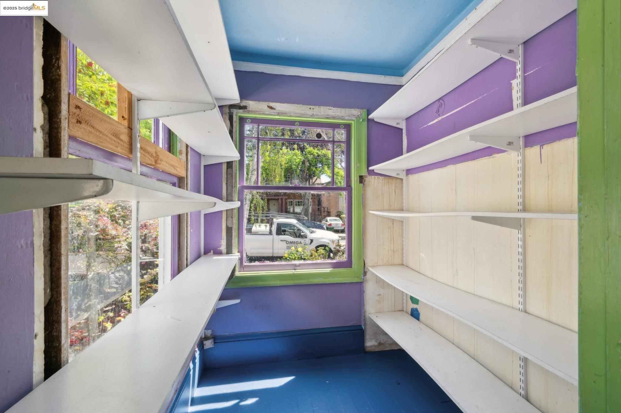 Detail Gallery Image 15 of 47 For 2119 Derby St, Berkeley,  CA 94705 - 2 Beds | 1 Baths