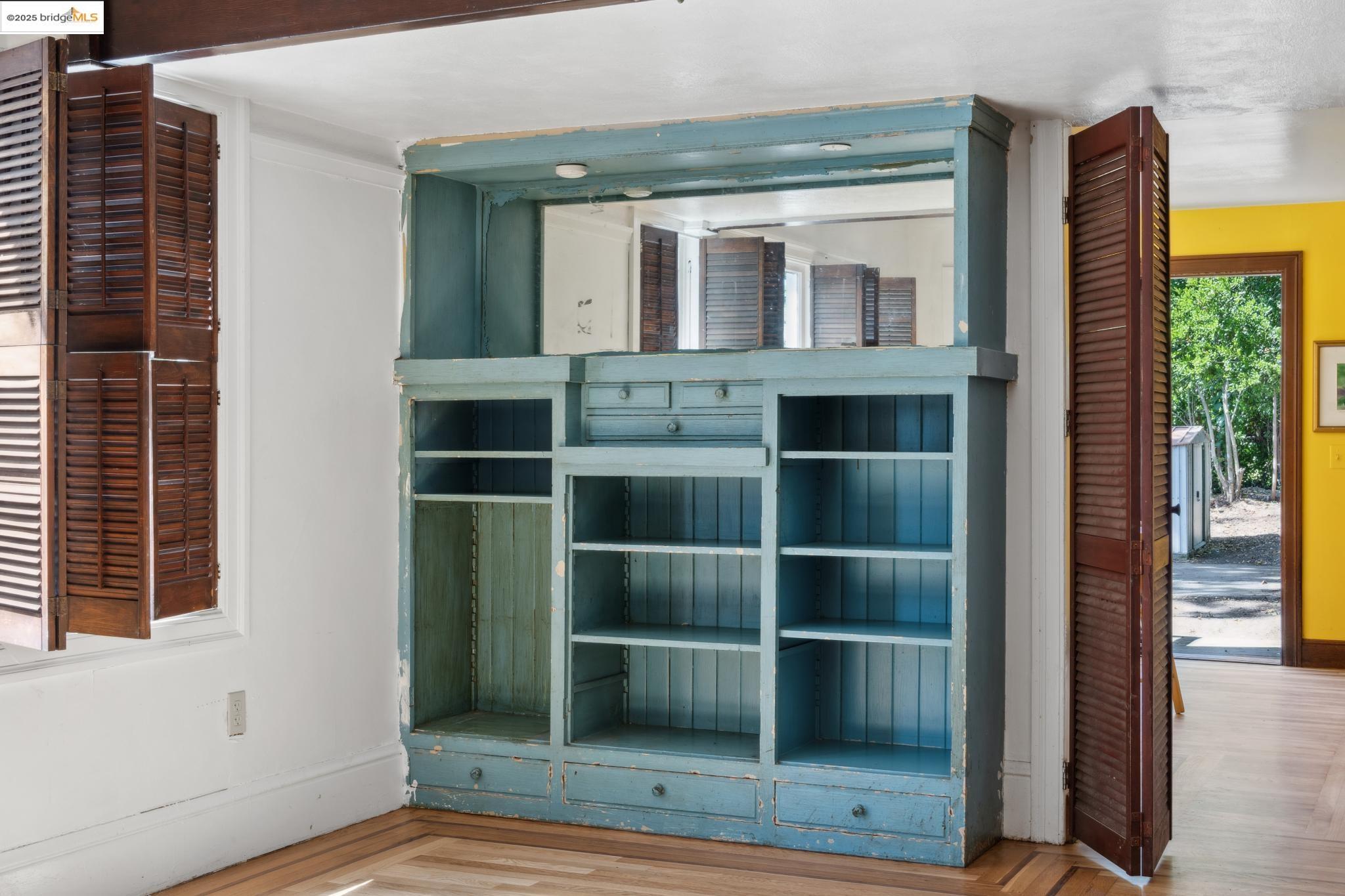 Detail Gallery Image 25 of 47 For 2119 Derby St, Berkeley,  CA 94705 - 2 Beds | 1 Baths