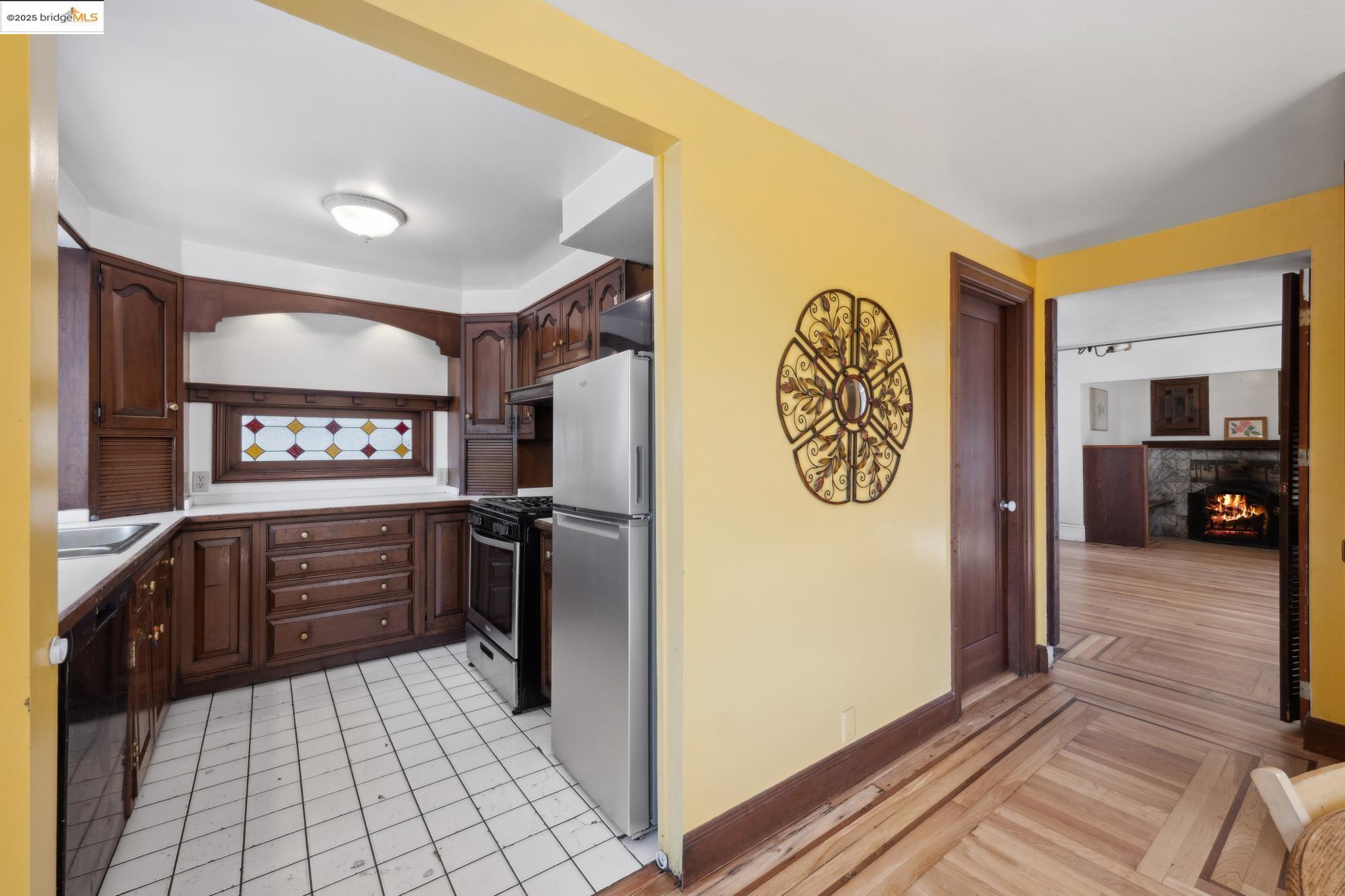 Detail Gallery Image 29 of 47 For 2119 Derby St, Berkeley,  CA 94705 - 2 Beds | 1 Baths