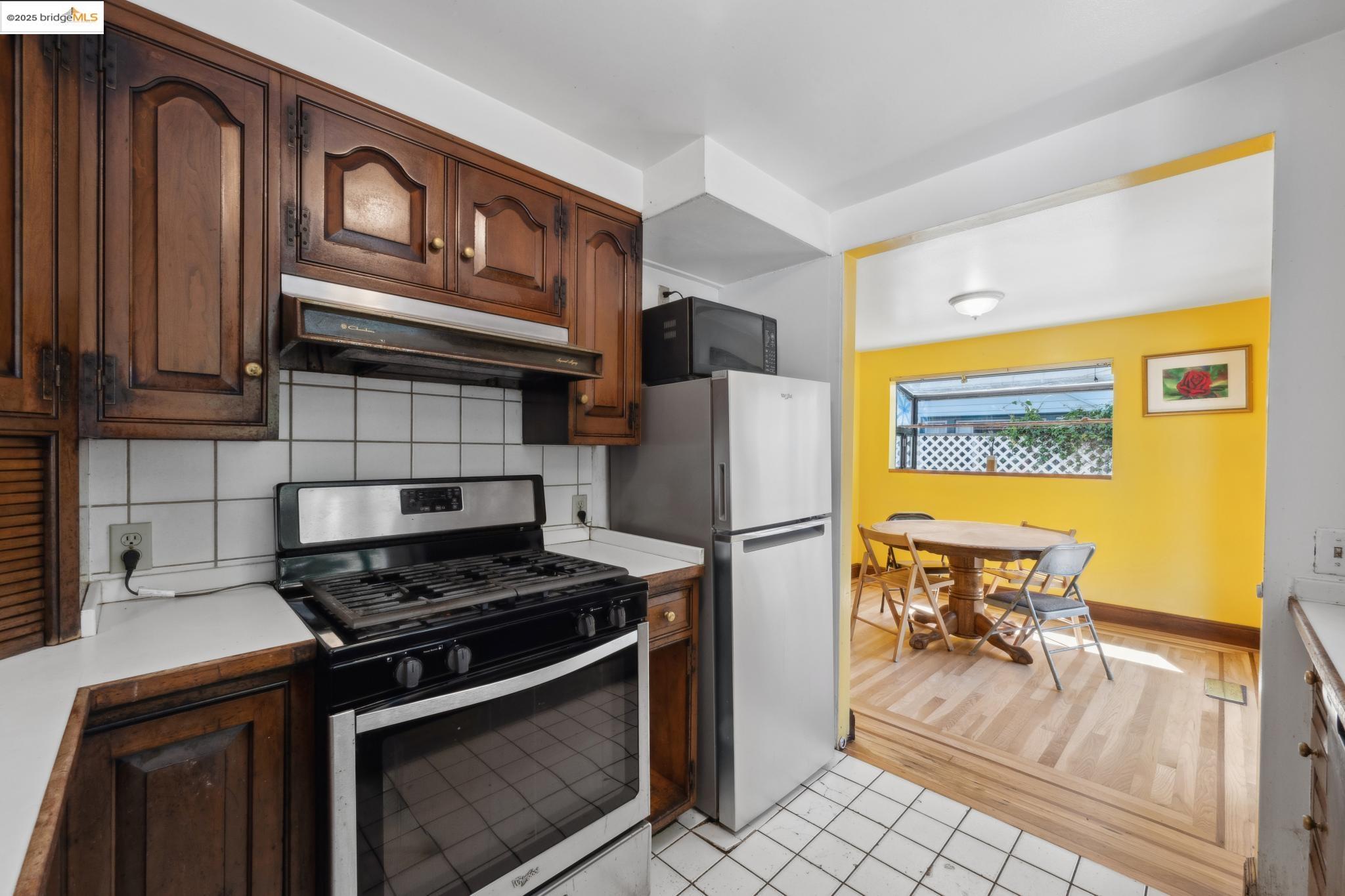 Detail Gallery Image 33 of 47 For 2119 Derby St, Berkeley,  CA 94705 - 2 Beds | 1 Baths