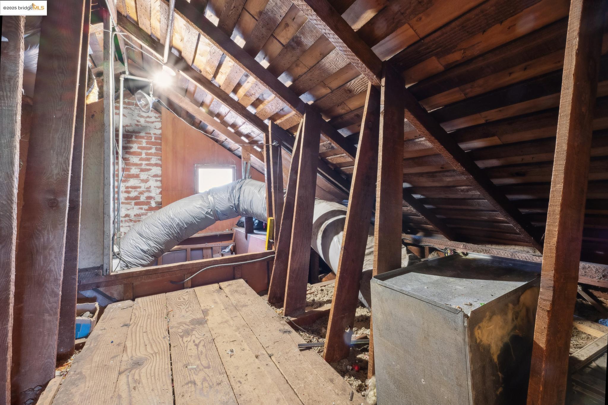 Detail Gallery Image 37 of 47 For 2119 Derby St, Berkeley,  CA 94705 - 2 Beds | 1 Baths