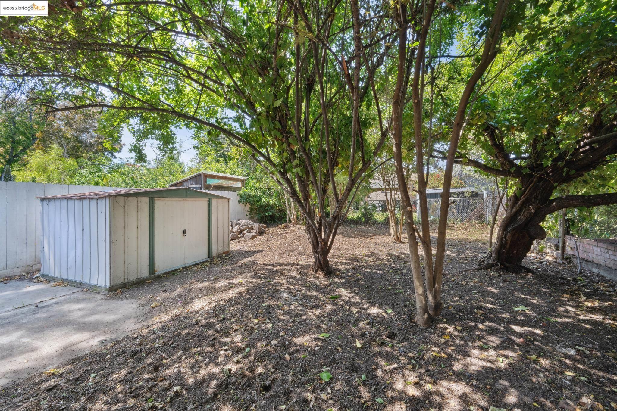 Detail Gallery Image 41 of 47 For 2119 Derby St, Berkeley,  CA 94705 - 2 Beds | 1 Baths