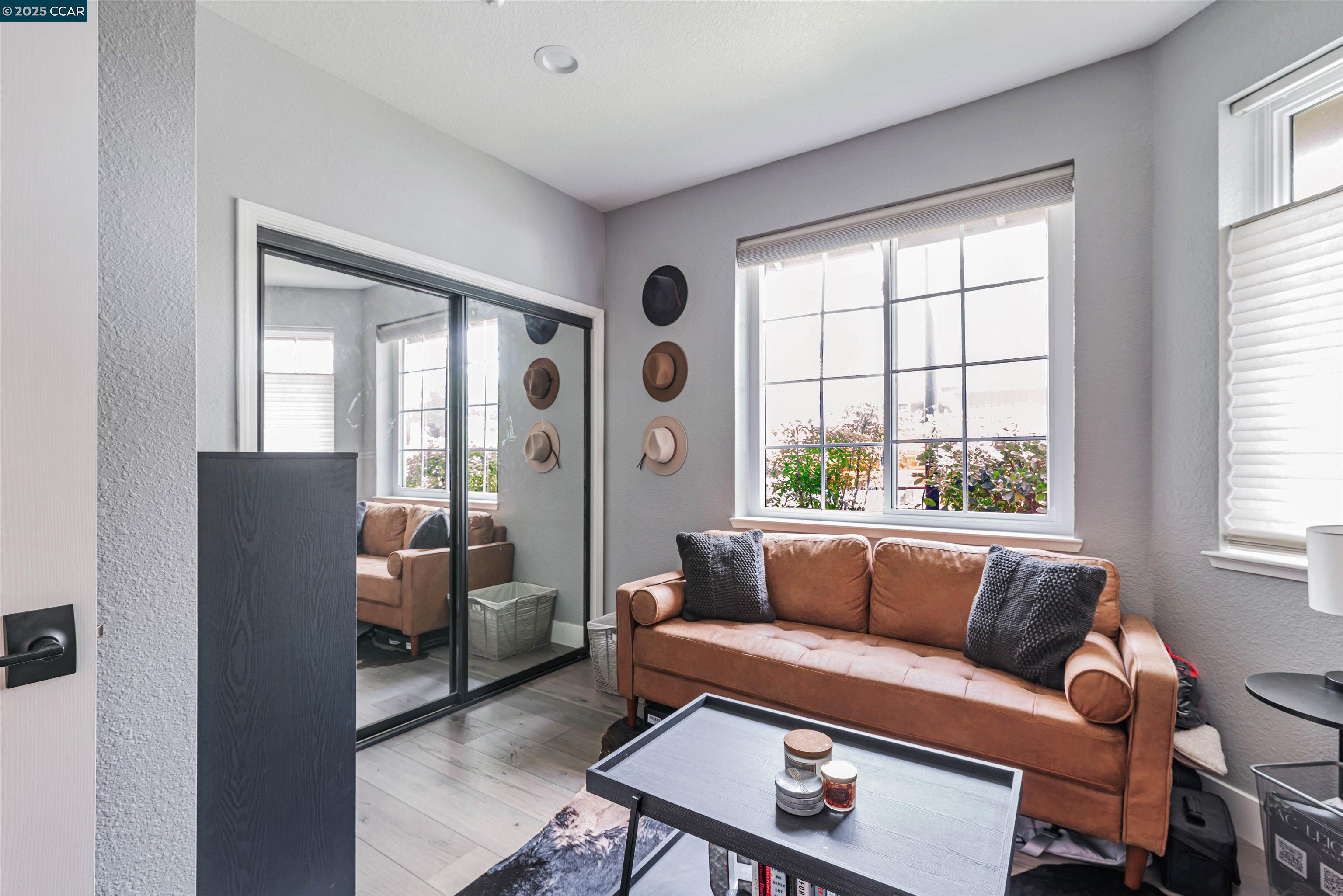 Detail Gallery Image 14 of 31 For 62 Danville Oak Pl, Danville,  CA 94526 - 2 Beds | 2 Baths