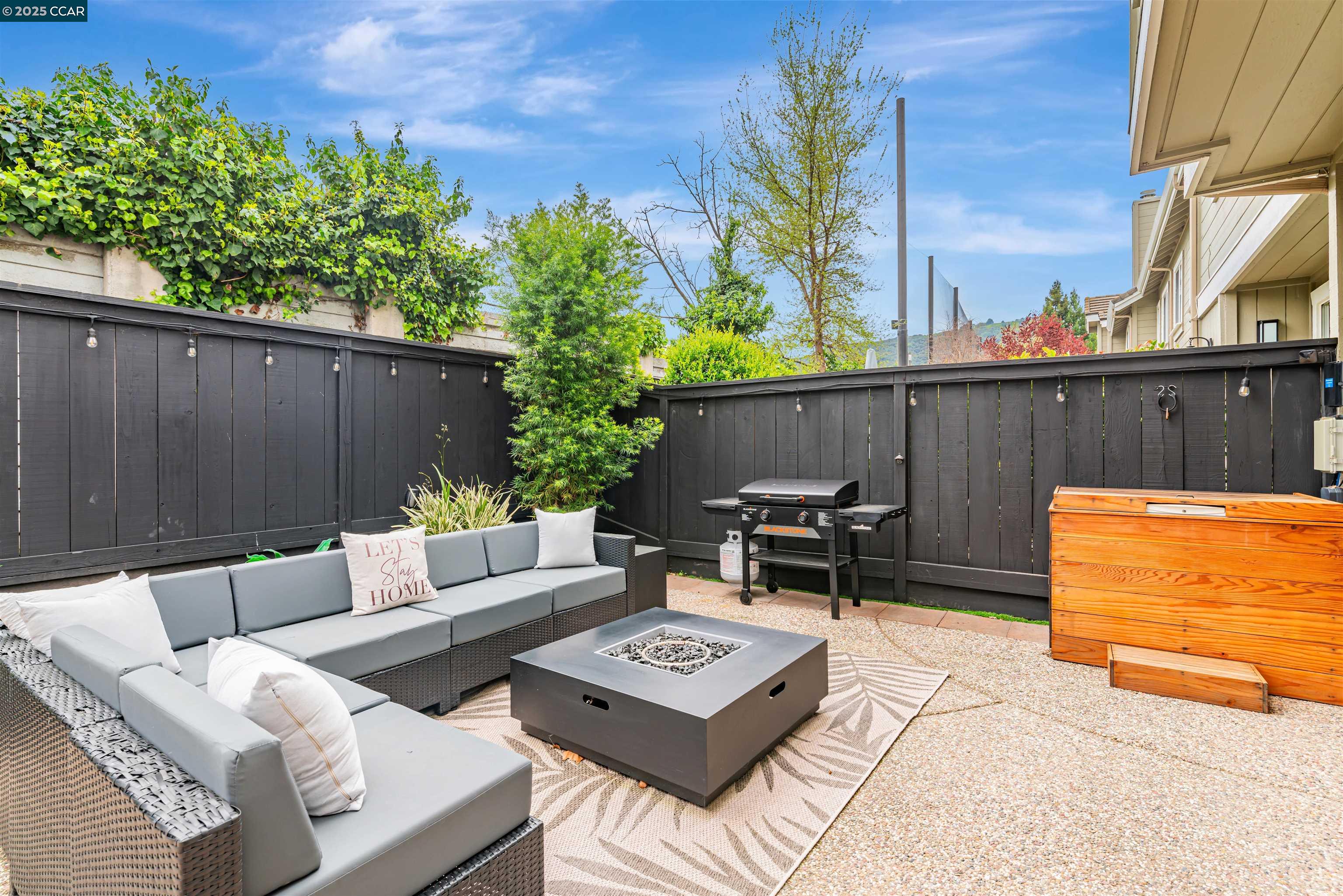 Detail Gallery Image 24 of 31 For 62 Danville Oak Pl, Danville,  CA 94526 - 2 Beds | 2 Baths