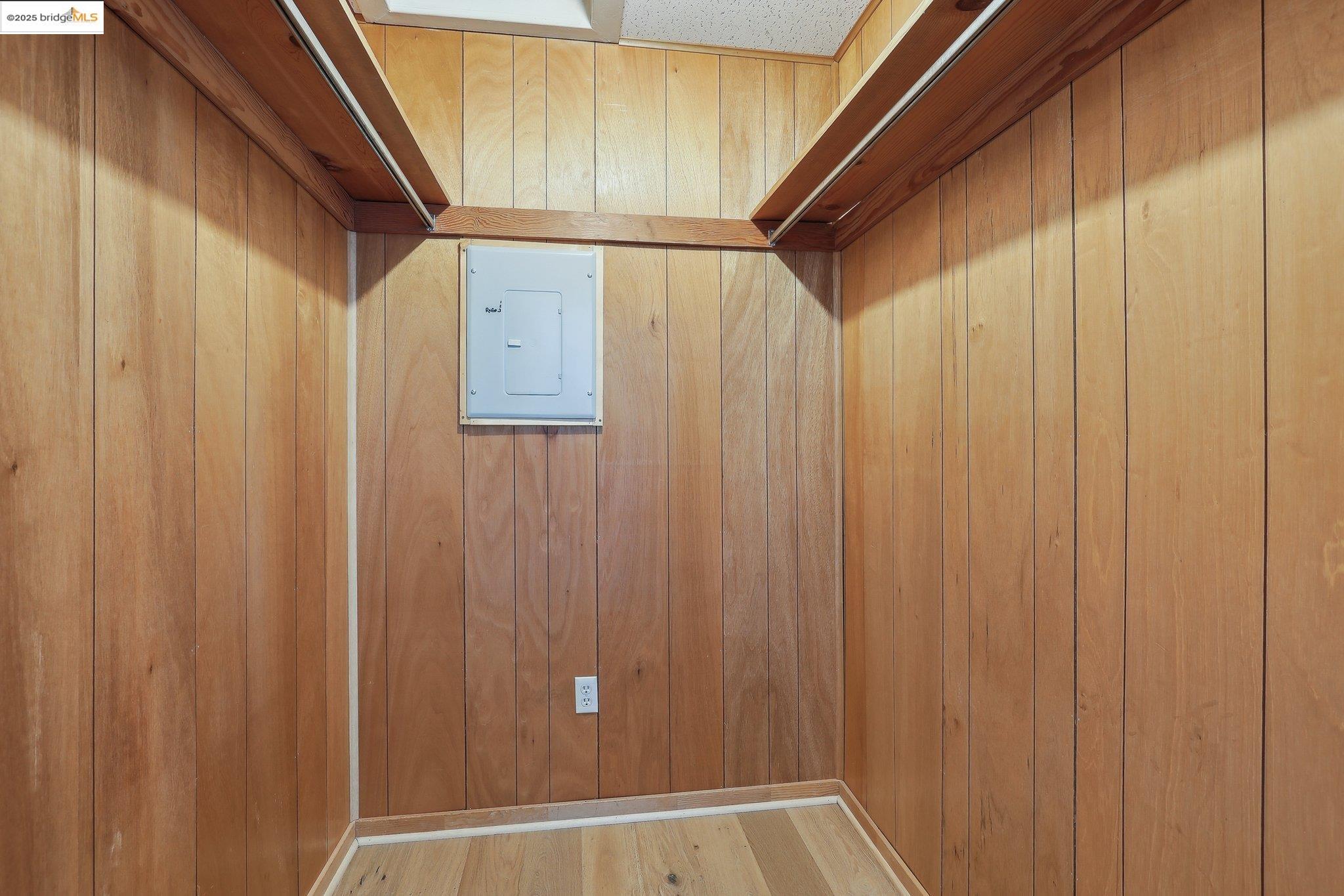 Detail Gallery Image 26 of 40 For 1318 8th St, Alameda,  CA 94501 - 2 Beds | 1/1 Baths