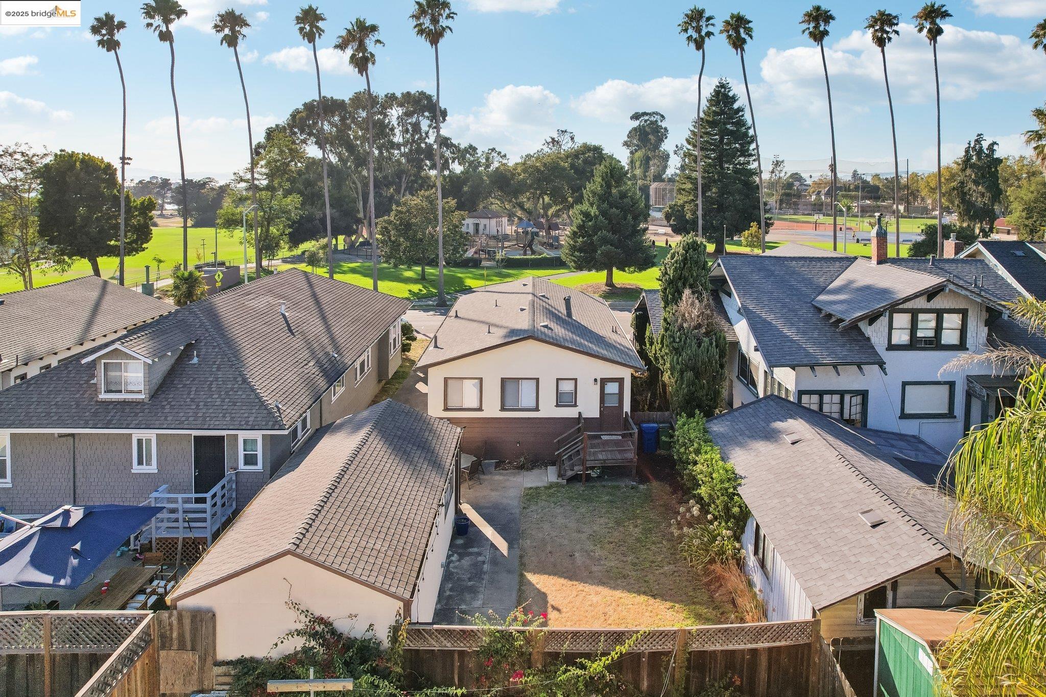 Detail Gallery Image 40 of 40 For 1318 8th St, Alameda,  CA 94501 - 2 Beds | 1/1 Baths