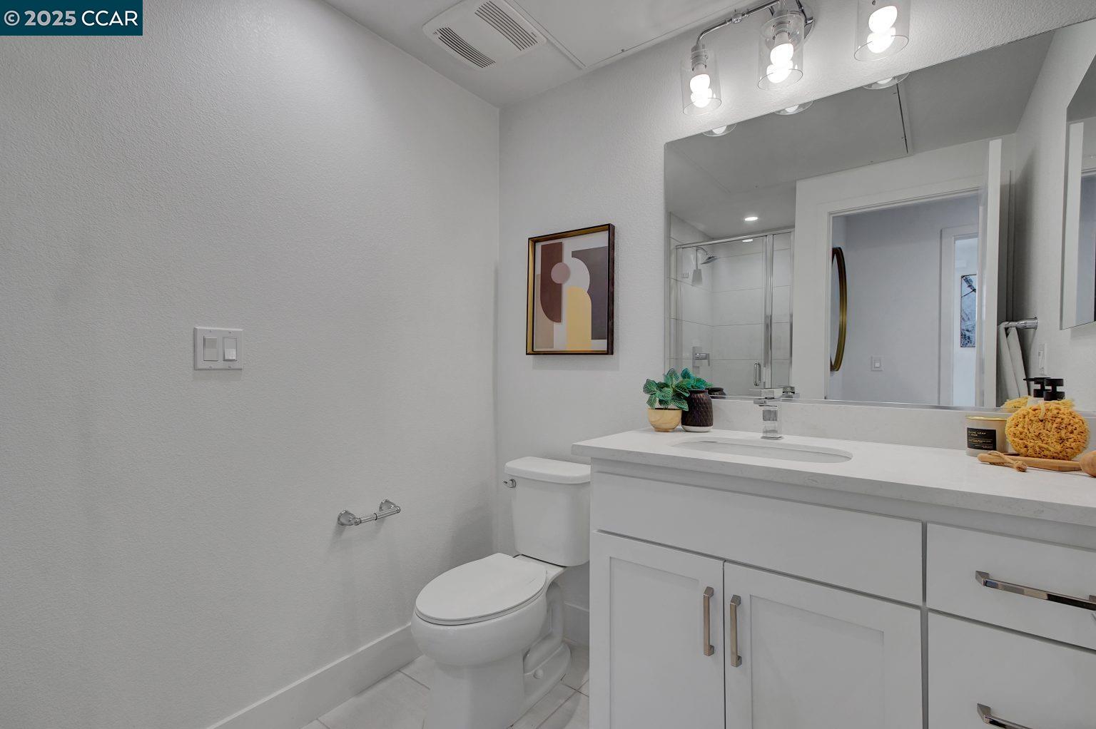 Detail Gallery Image 14 of 31 For 16023 Bartlett Ct, Los Gatos,  CA 95032 - 2 Beds | 2 Baths