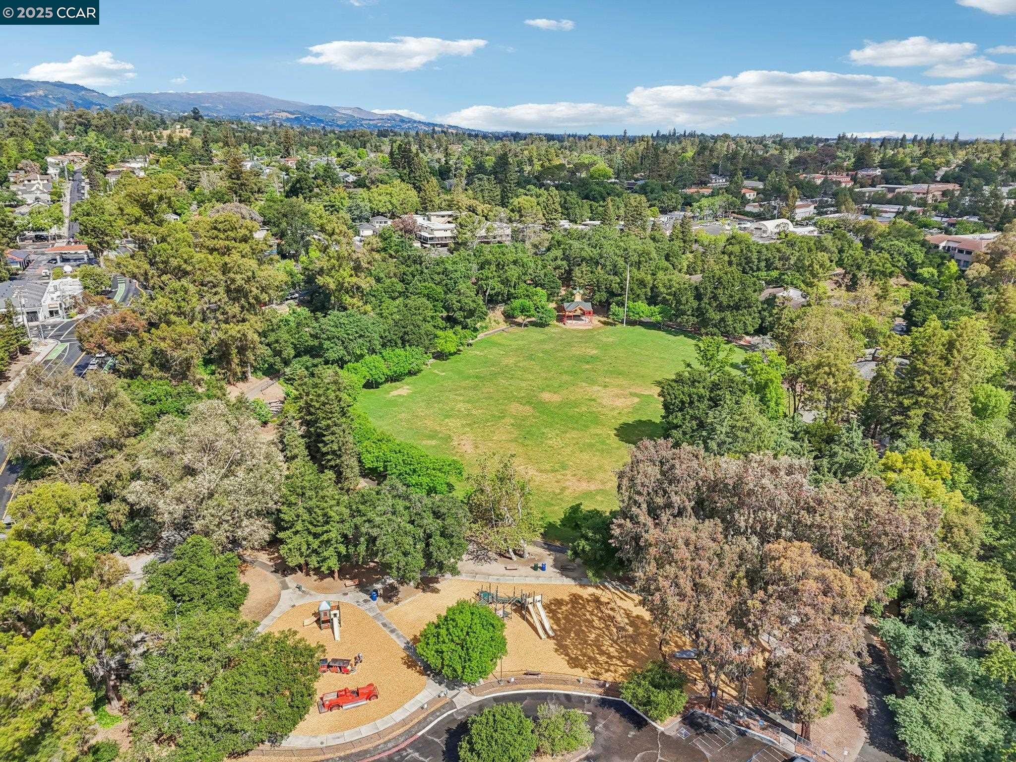 Detail Gallery Image 57 of 60 For 16023 Bartlett Ct, Los Gatos,  CA 95032 - 2 Beds | 2 Baths