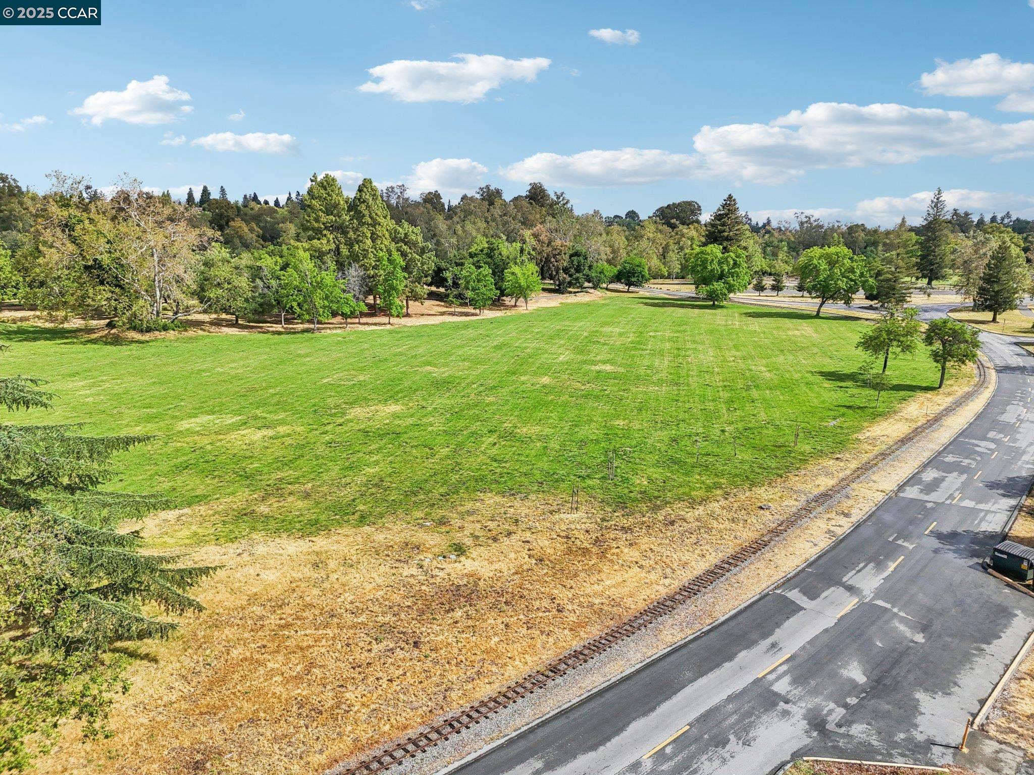 Detail Gallery Image 60 of 60 For 16023 Bartlett Ct, Los Gatos,  CA 95032 - 2 Beds | 2 Baths