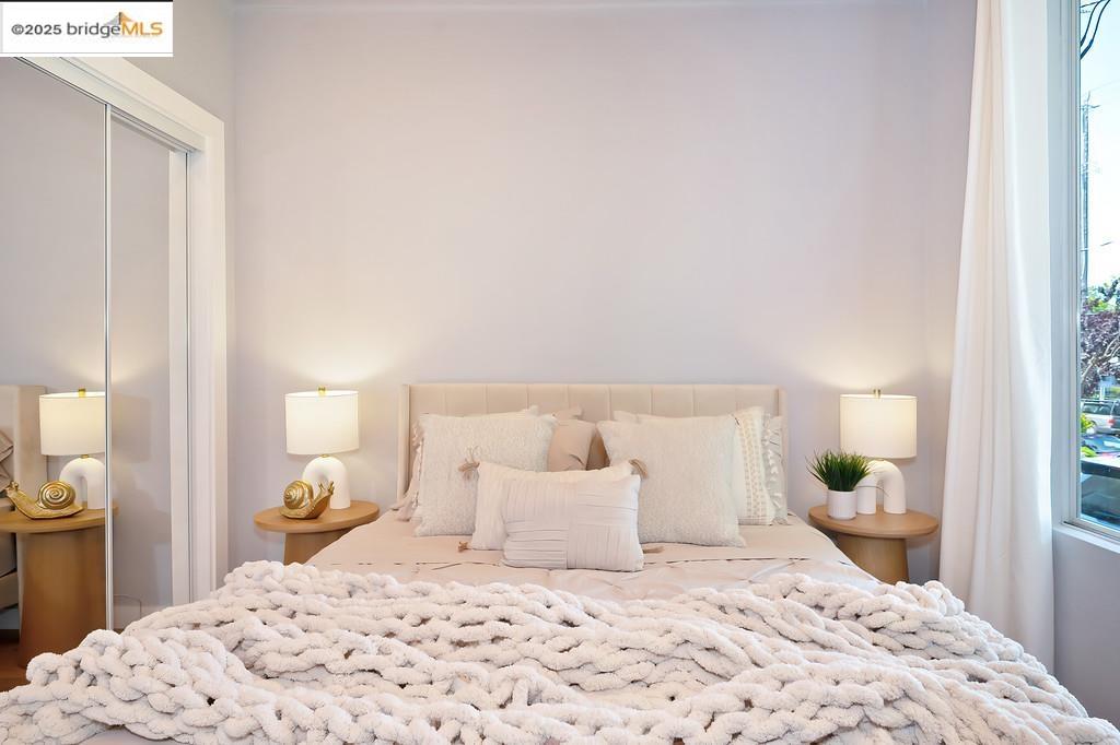 Detail Gallery Image 28 of 60 For 1215 55th St, Oakland,  CA 94608 - 2 Beds | 2 Baths