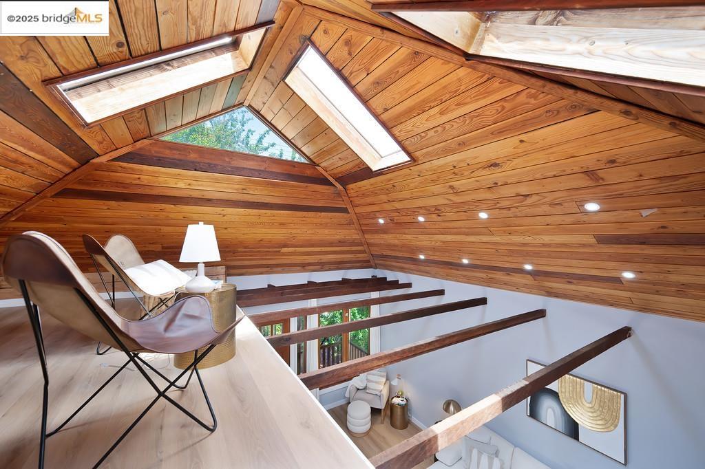 Detail Gallery Image 39 of 60 For 1215 55th St, Oakland,  CA 94608 - 2 Beds | 2 Baths