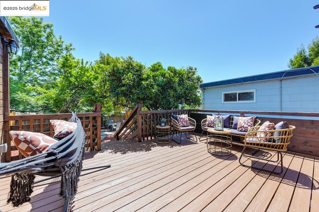 Detail Gallery Image 44 of 60 For 1215 55th St, Oakland,  CA 94608 - 2 Beds | 2 Baths