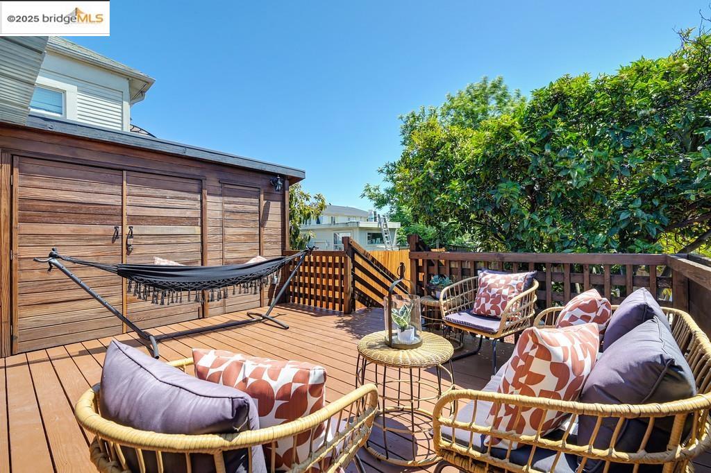 Detail Gallery Image 45 of 60 For 1215 55th St, Oakland,  CA 94608 - 2 Beds | 2 Baths