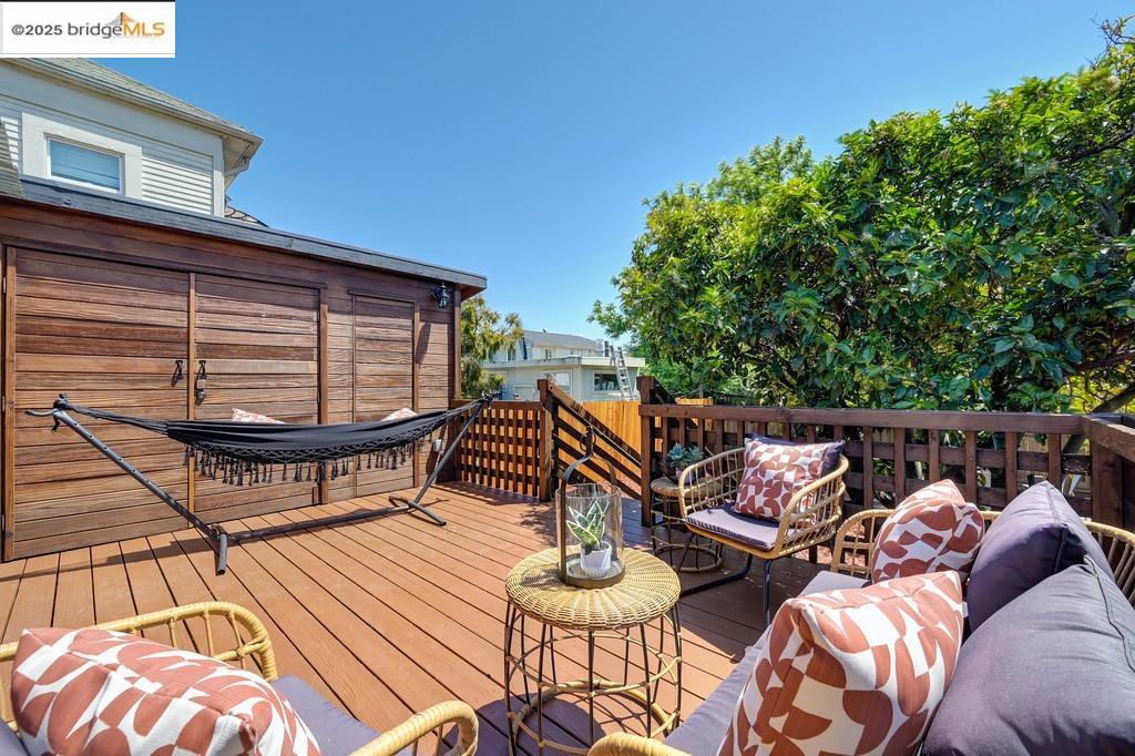 Detail Gallery Image 46 of 60 For 1215 55th St, Oakland,  CA 94608 - 2 Beds | 2 Baths