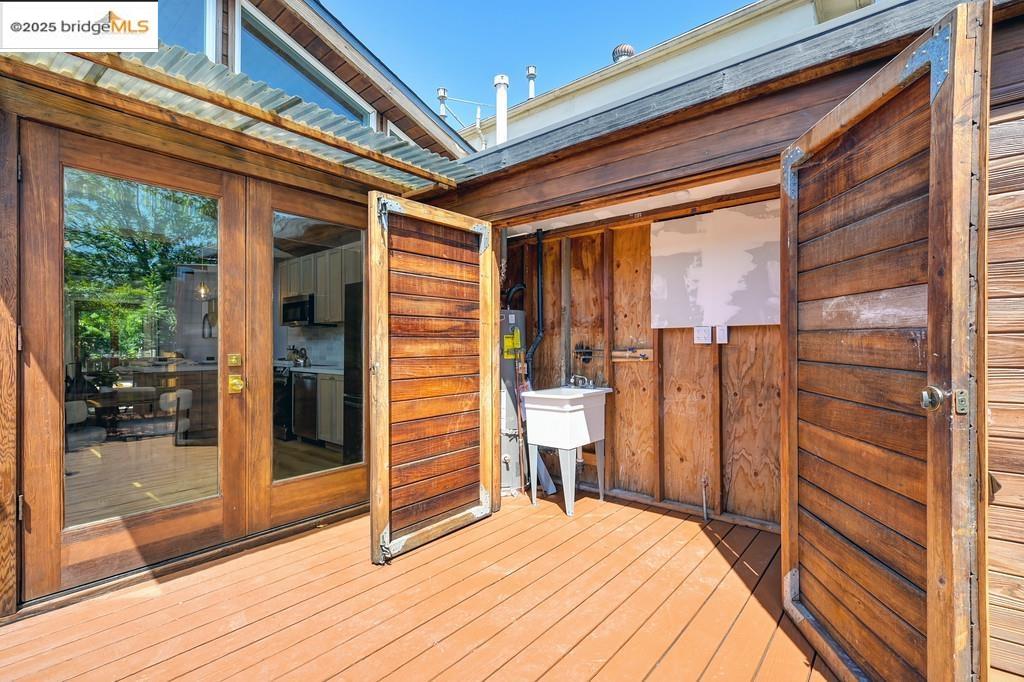 Detail Gallery Image 47 of 60 For 1215 55th St, Oakland,  CA 94608 - 2 Beds | 2 Baths