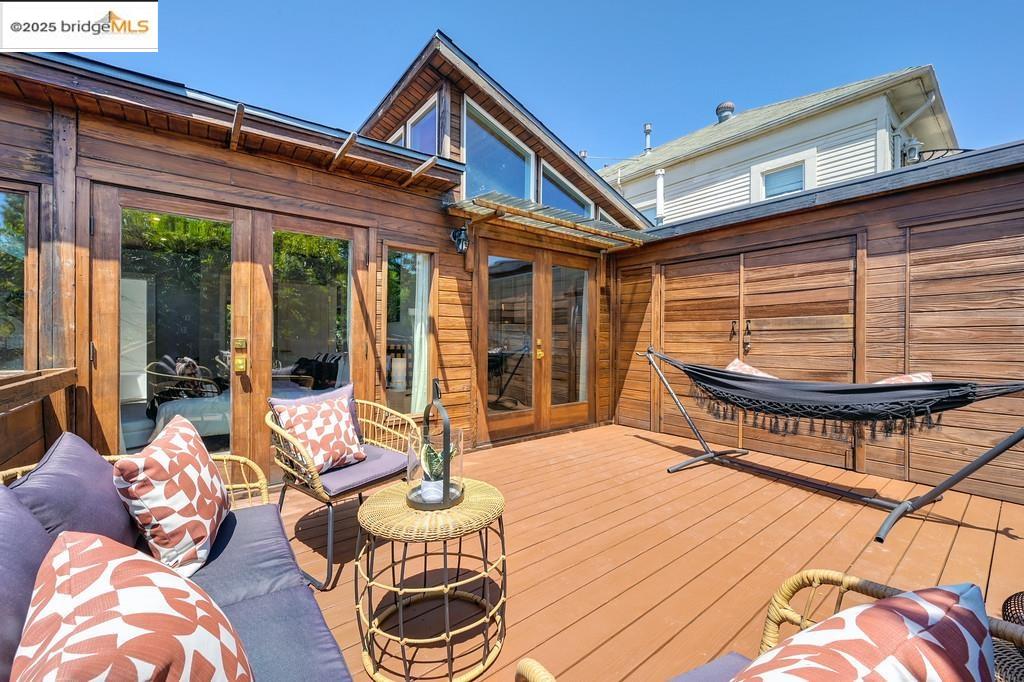 Detail Gallery Image 48 of 60 For 1215 55th St, Oakland,  CA 94608 - 2 Beds | 2 Baths