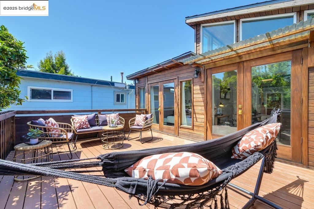 Detail Gallery Image 49 of 60 For 1215 55th St, Oakland,  CA 94608 - 2 Beds | 2 Baths