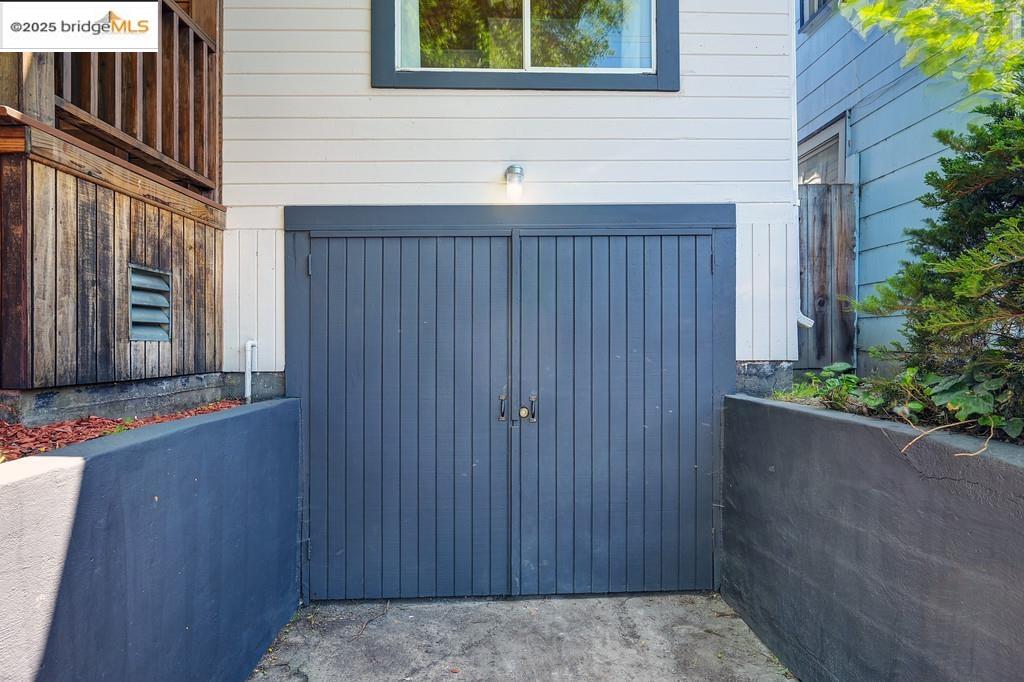 Detail Gallery Image 60 of 60 For 1215 55th St, Oakland,  CA 94608 - 2 Beds | 2 Baths