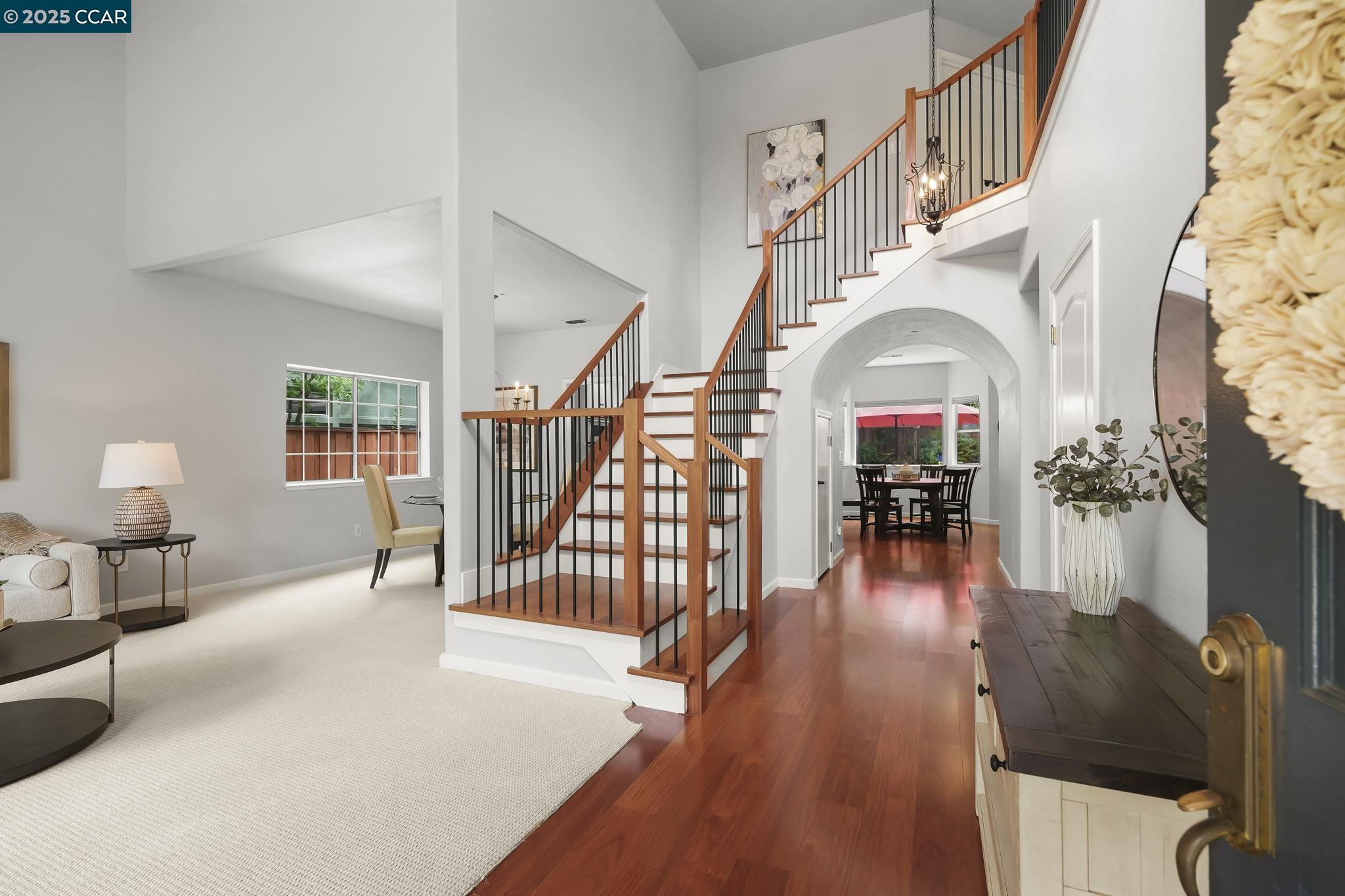 Detail Gallery Image 2 of 22 For 737 Alison Cir, Livermore,  CA 94550 - 4 Beds | 3 Baths