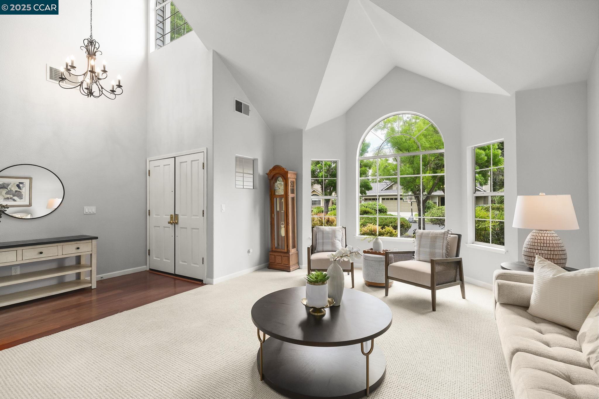 Detail Gallery Image 4 of 22 For 737 Alison Cir, Livermore,  CA 94550 - 4 Beds | 3 Baths