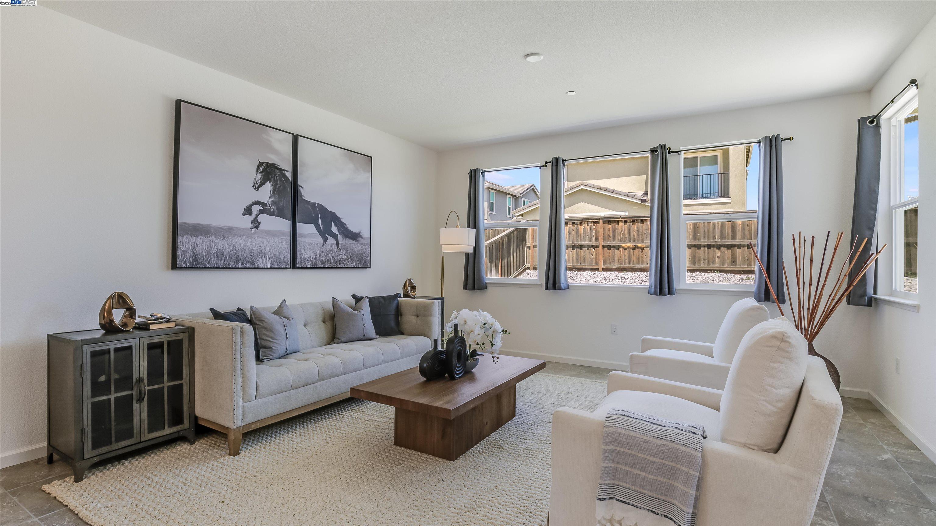 Detail Gallery Image 5 of 28 For 1515 Garden Farms Ave, Lathrop,  CA 95330 - 4 Beds | 3 Baths