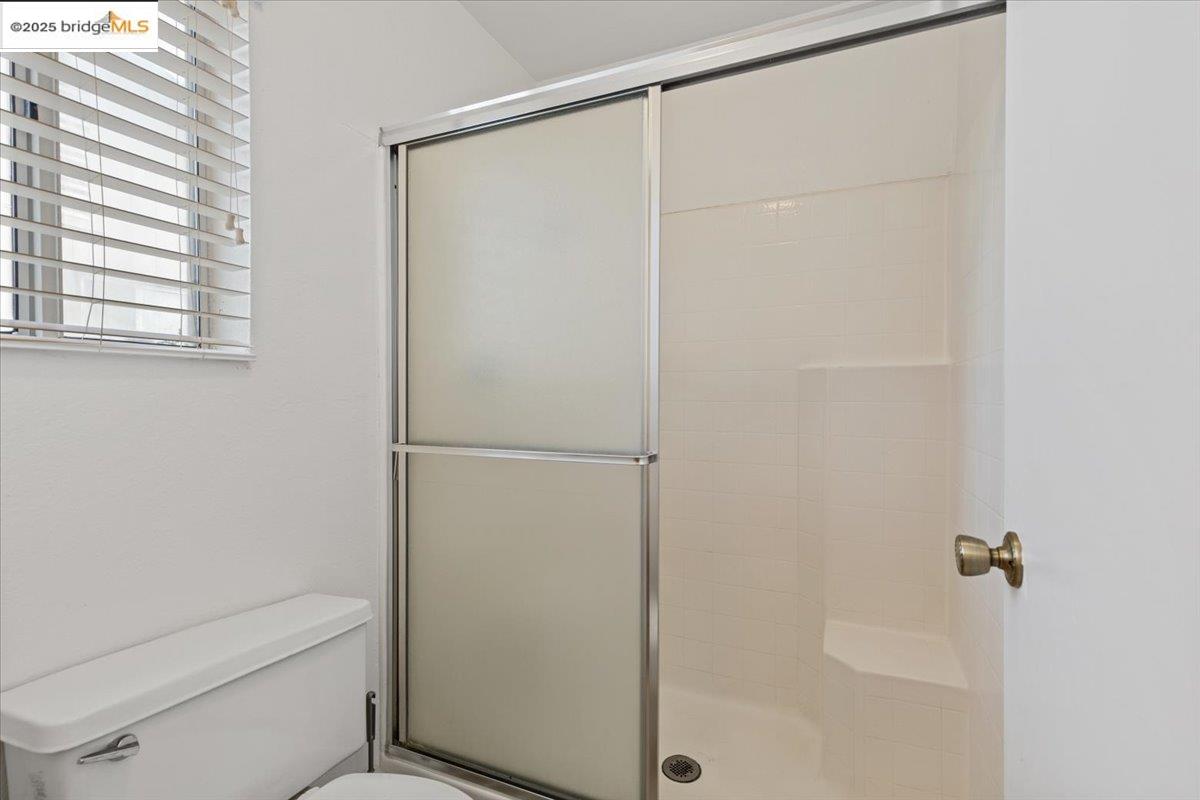 Detail Gallery Image 17 of 24 For 238 Genoa Court, Vallejo,  CA 94589 - 3 Beds | 2/1 Baths