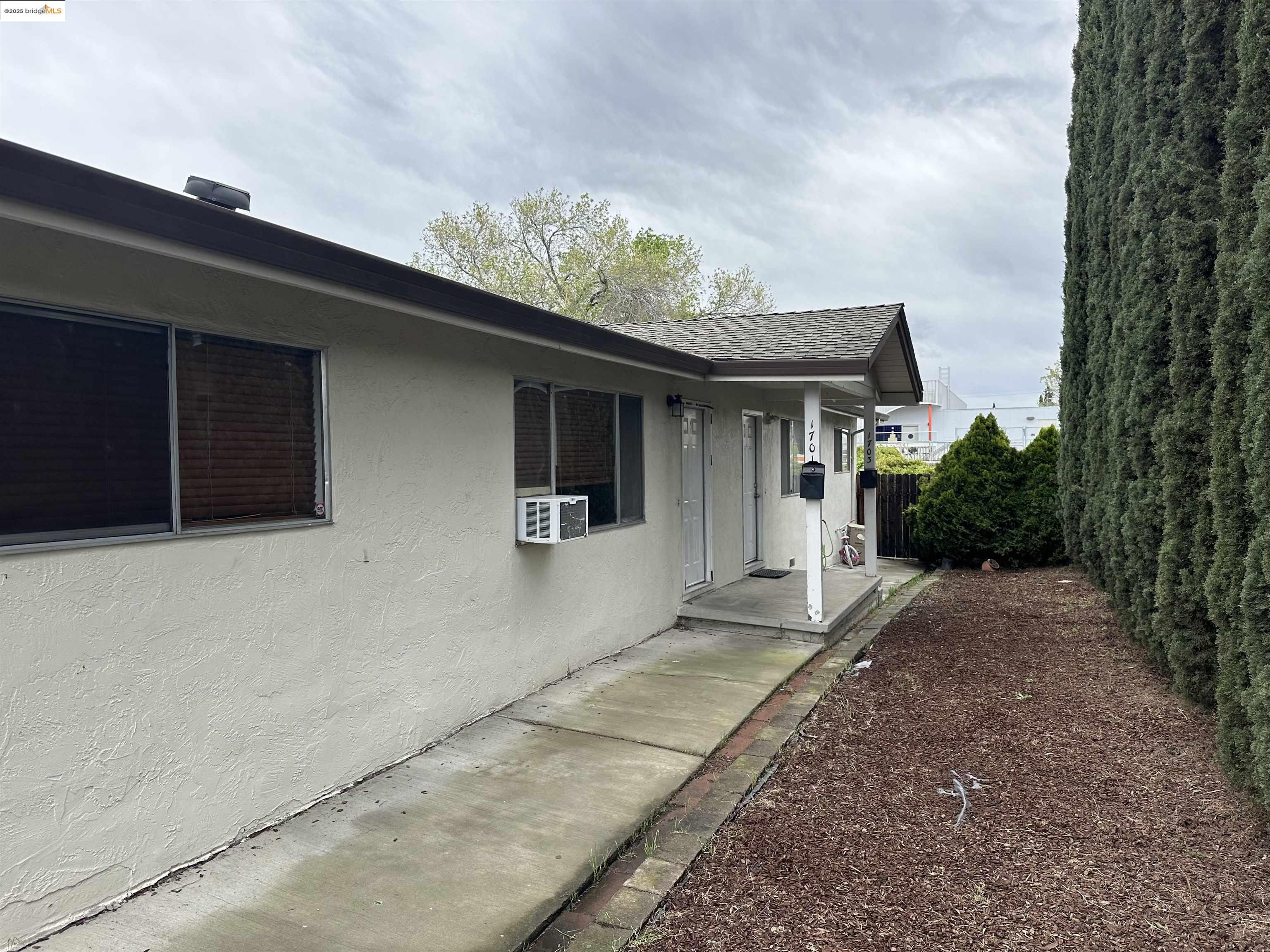 1703 NOIA AVENUE, Antioch, California 94509, 2 Bedrooms Bedrooms, 5 Rooms Rooms,1 BathroomBathrooms,Residential Lease,For Rent,1703 NOIA AVENUE,41096487