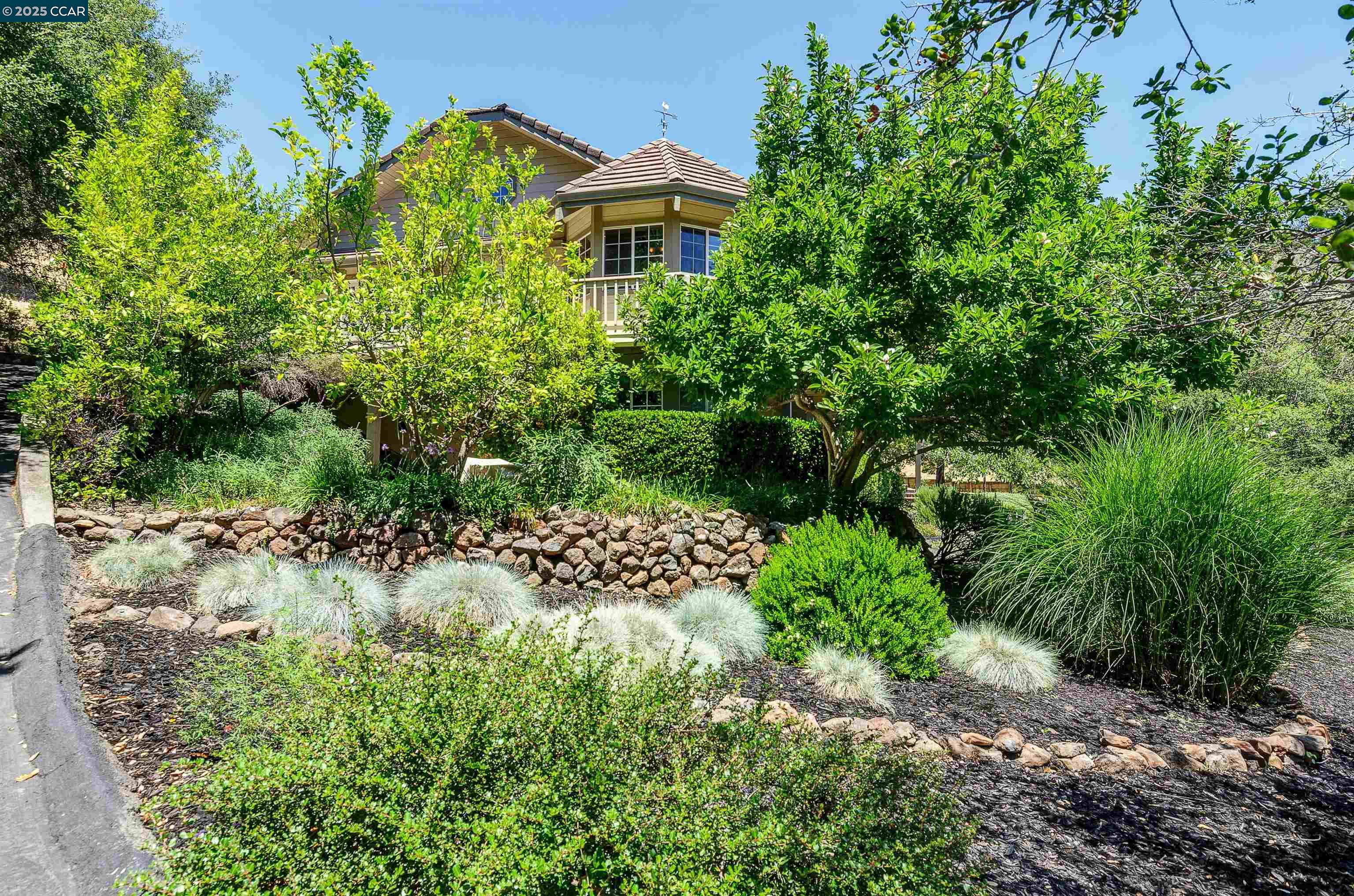 3434 Woodview Dr, Lafayette, California 94549, 4 Bedrooms Bedrooms, 13 Rooms Rooms,3 BathroomsBathrooms,Residential Lease,For Rent,3434 Woodview Dr,41096490