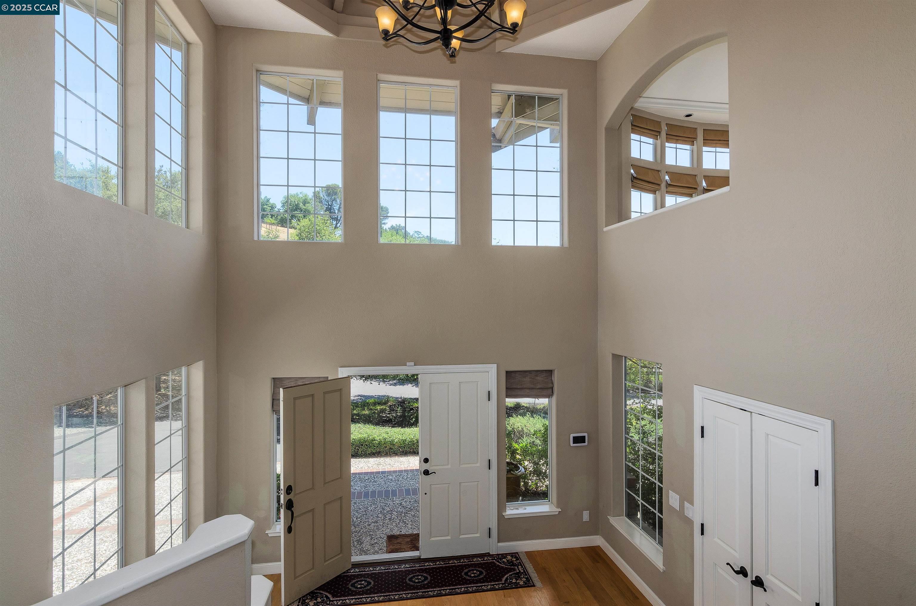 3434 Woodview Dr, Lafayette, California 94549, 4 Bedrooms Bedrooms, 13 Rooms Rooms,3 BathroomsBathrooms,Residential Lease,For Rent,3434 Woodview Dr,41096490