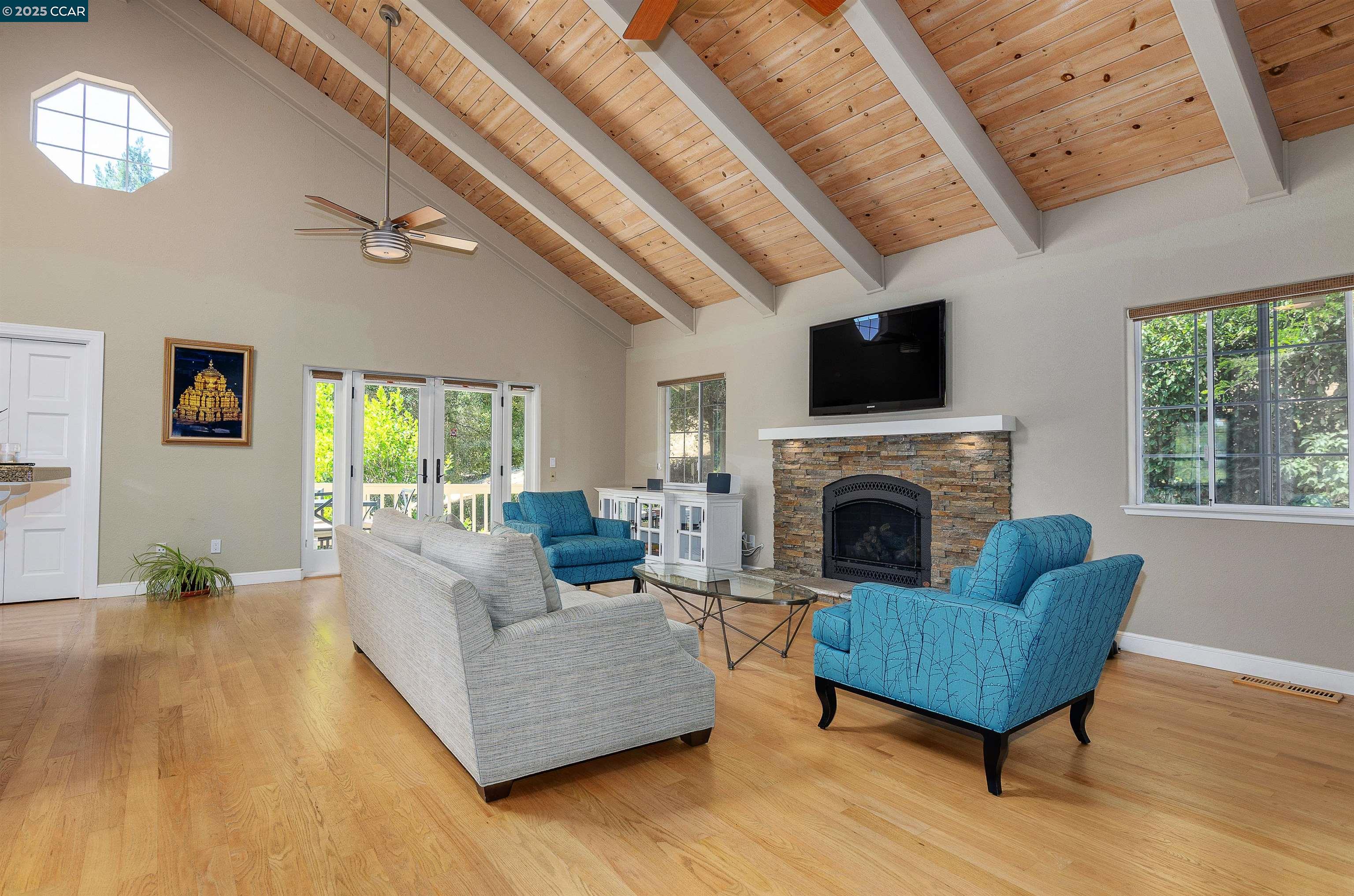 3434 Woodview Dr, Lafayette, California 94549, 4 Bedrooms Bedrooms, 13 Rooms Rooms,3 BathroomsBathrooms,Residential Lease,For Rent,3434 Woodview Dr,41096490