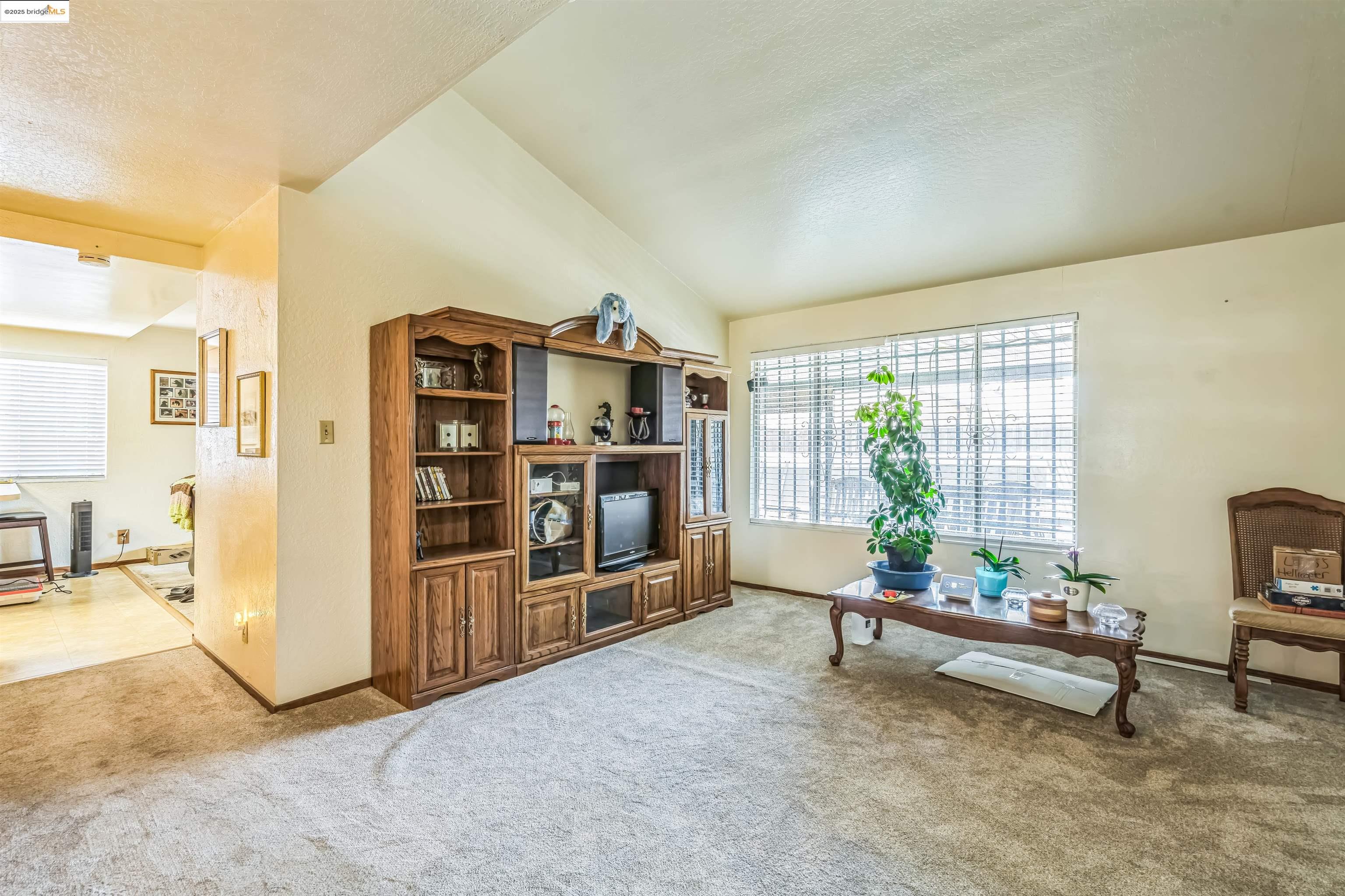 Detail Gallery Image 15 of 30 For 2117 Lopez Drive, Antioch,  CA 94509 - 4 Beds | 2 Baths