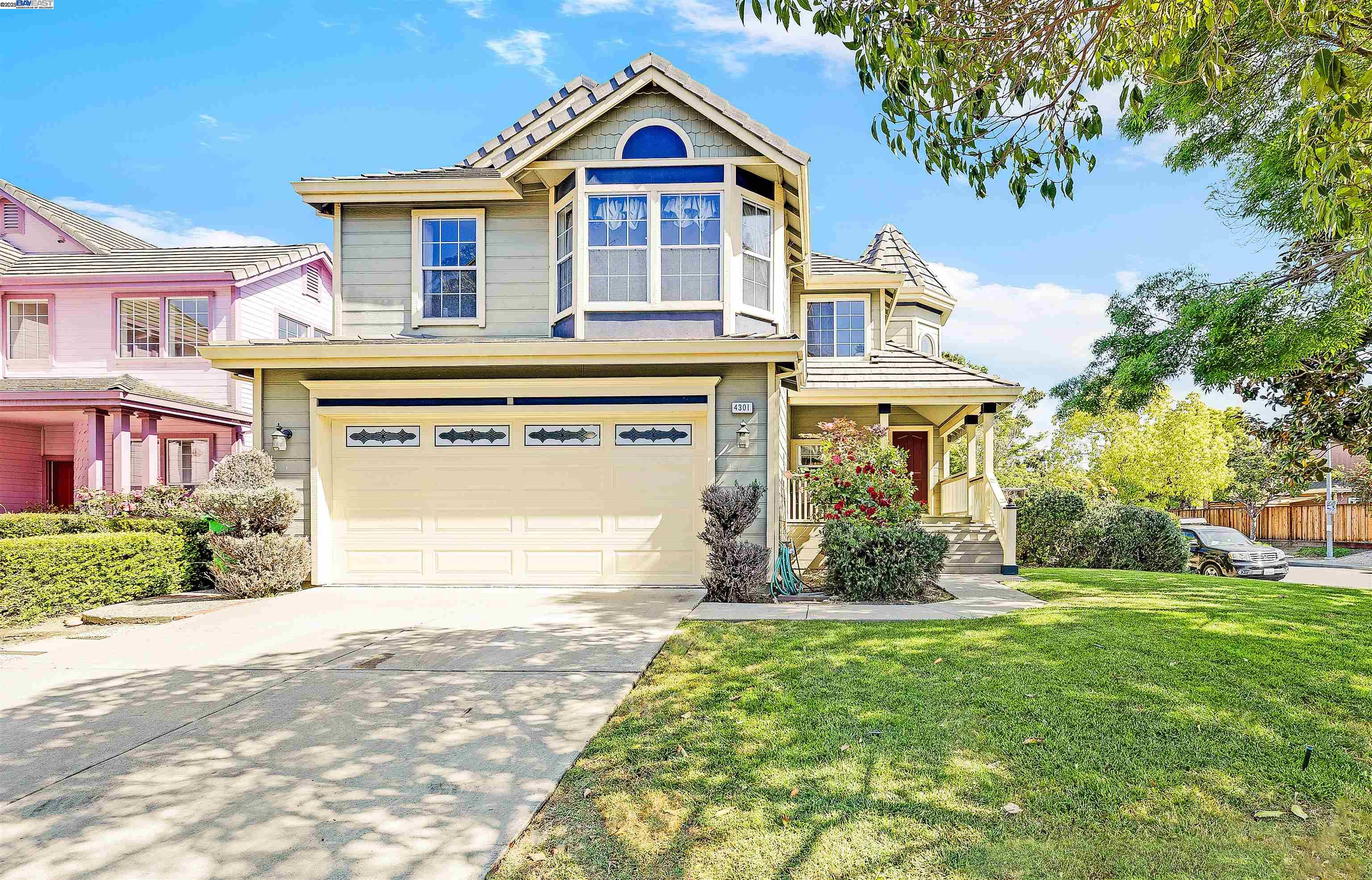 Detail Gallery Image 2 of 31 For 4301 Horner St, Union City,  CA 94587 - 5 Beds | 3 Baths