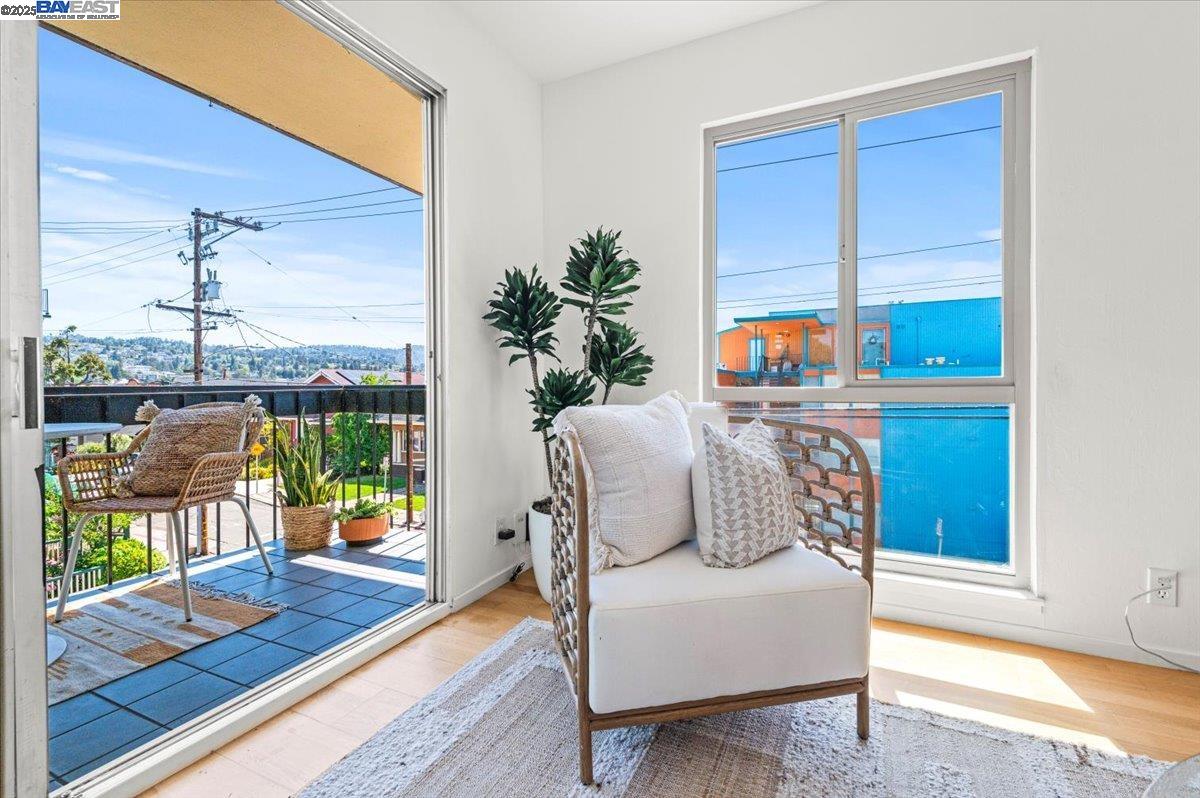 Detail Gallery Image 9 of 30 For 555 Jean St #626,  Oakland,  CA 94610 - 2 Beds | 2 Baths