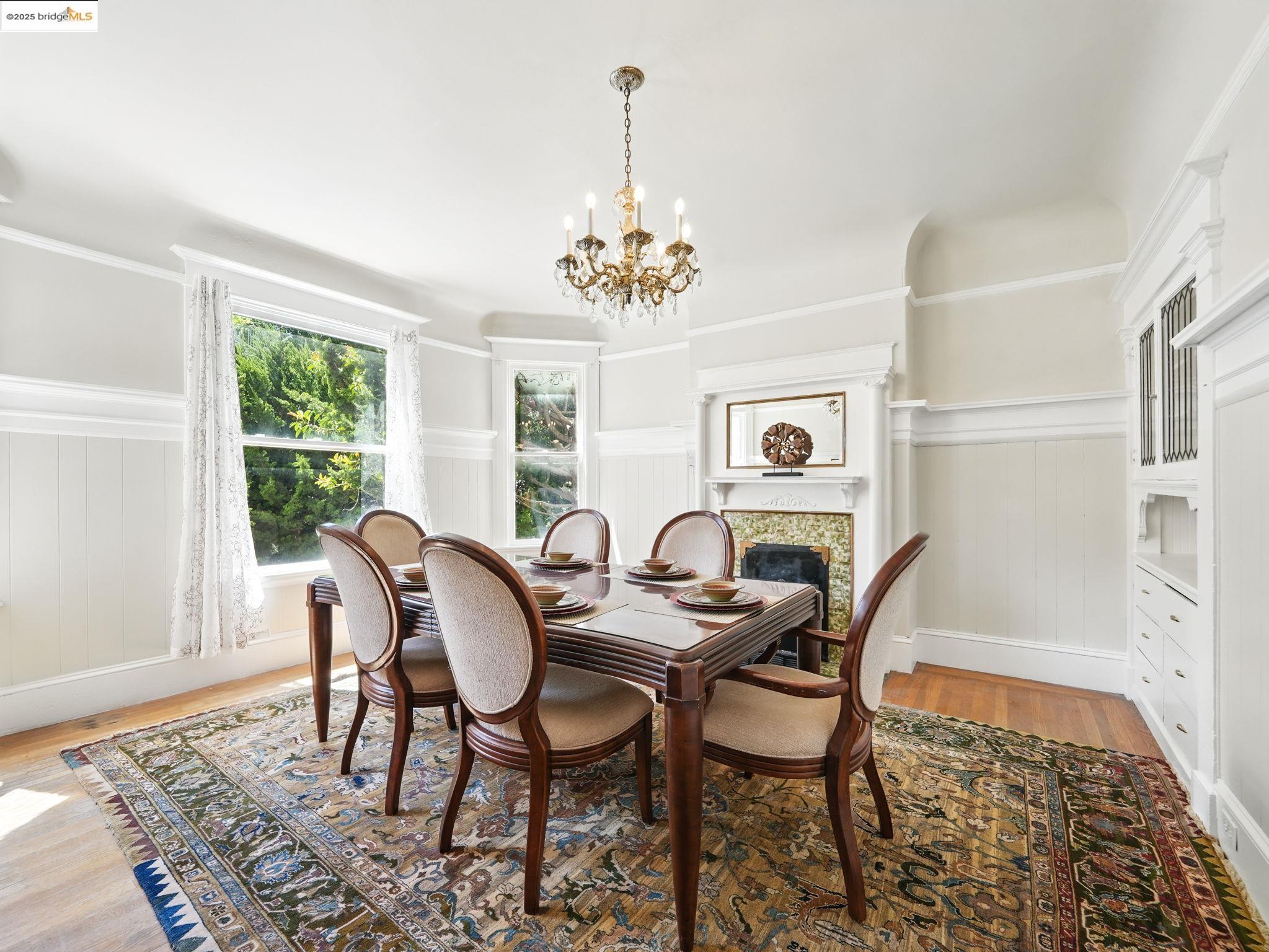 Detail Gallery Image 24 of 28 For 1465 Waller St., San Francisco,  CA 94117 - 3 Beds | 1 Baths