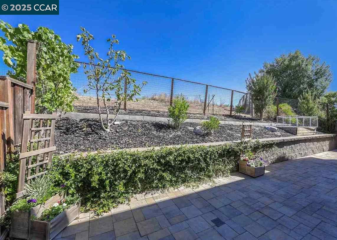 112 Center Ct, Danville, California 94506, 4 Bedrooms Bedrooms, 9 Rooms Rooms,2 BathroomsBathrooms,Residential Lease,For Rent,112 Center Ct,41096511