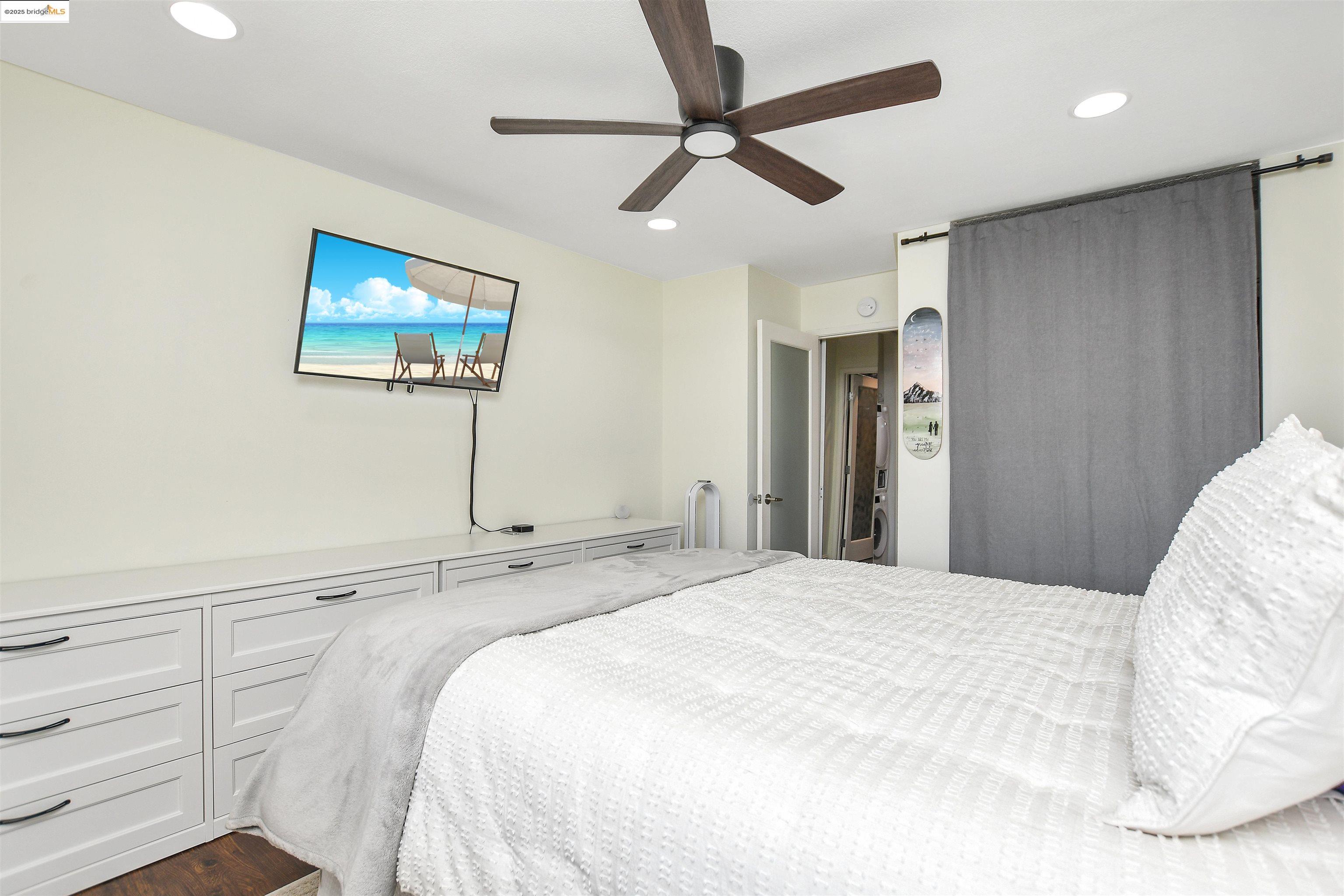 Photo #15: 41096514 Listing: Photo #15