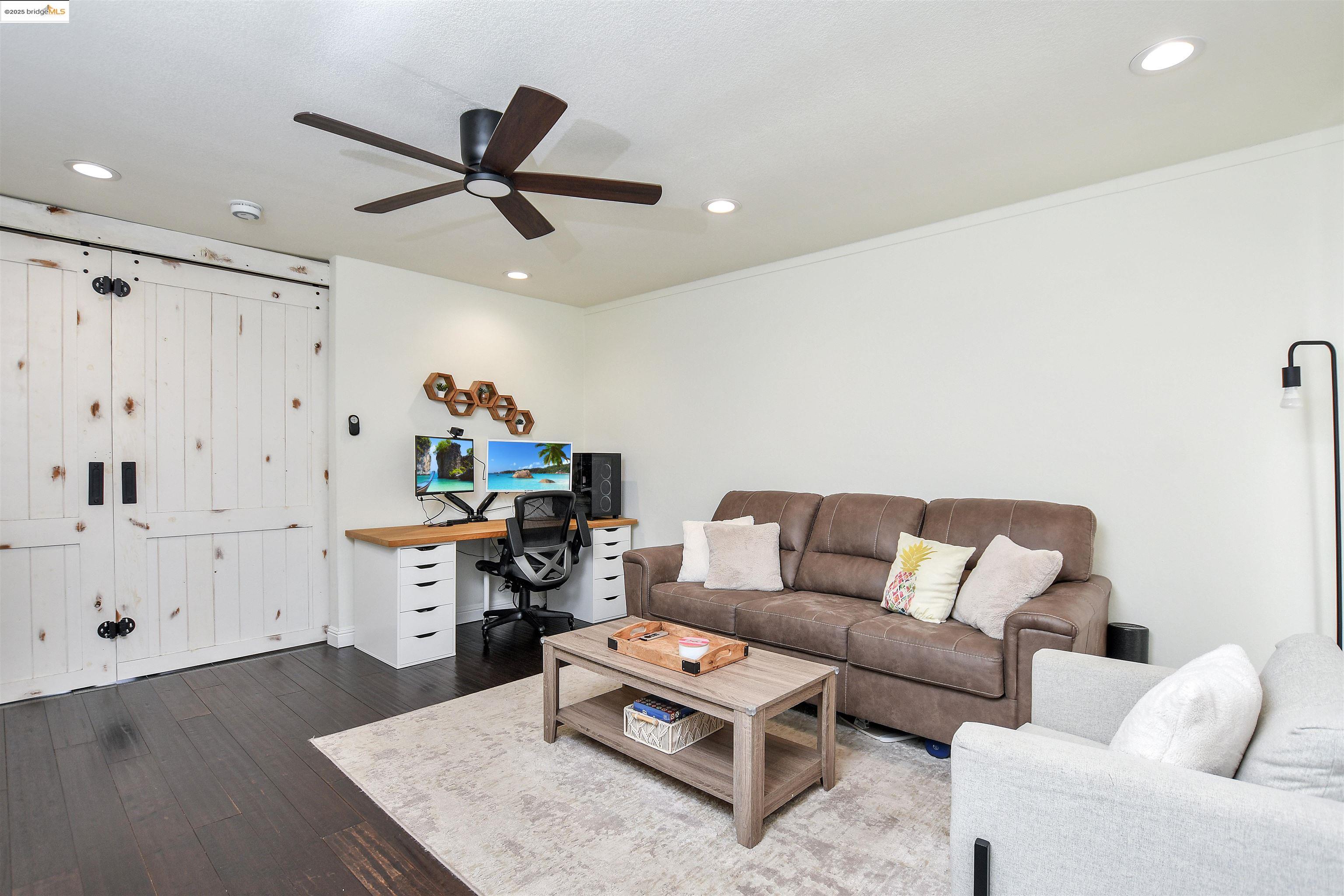 Photo #10: 41096514 Listing: Photo #10