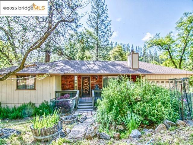 Detail Gallery Image 3 of 16 For 19745 Cottonwood St., Groveland,  CA 95321-9518 - 2 Beds | 2 Baths