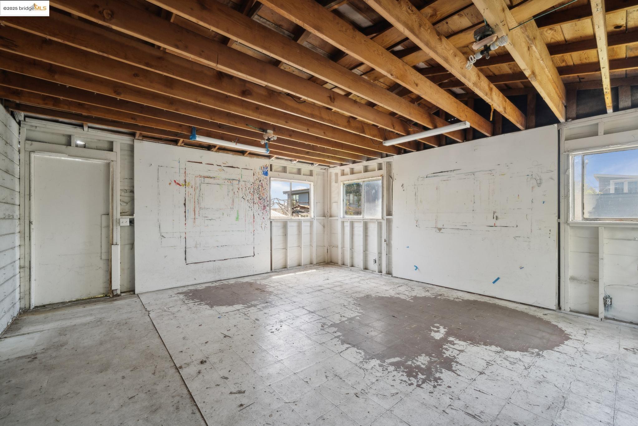 Detail Gallery Image 1 of 1 For 2808 9th St, Berkeley,  CA 94710 - 0 Beds | 0 Baths