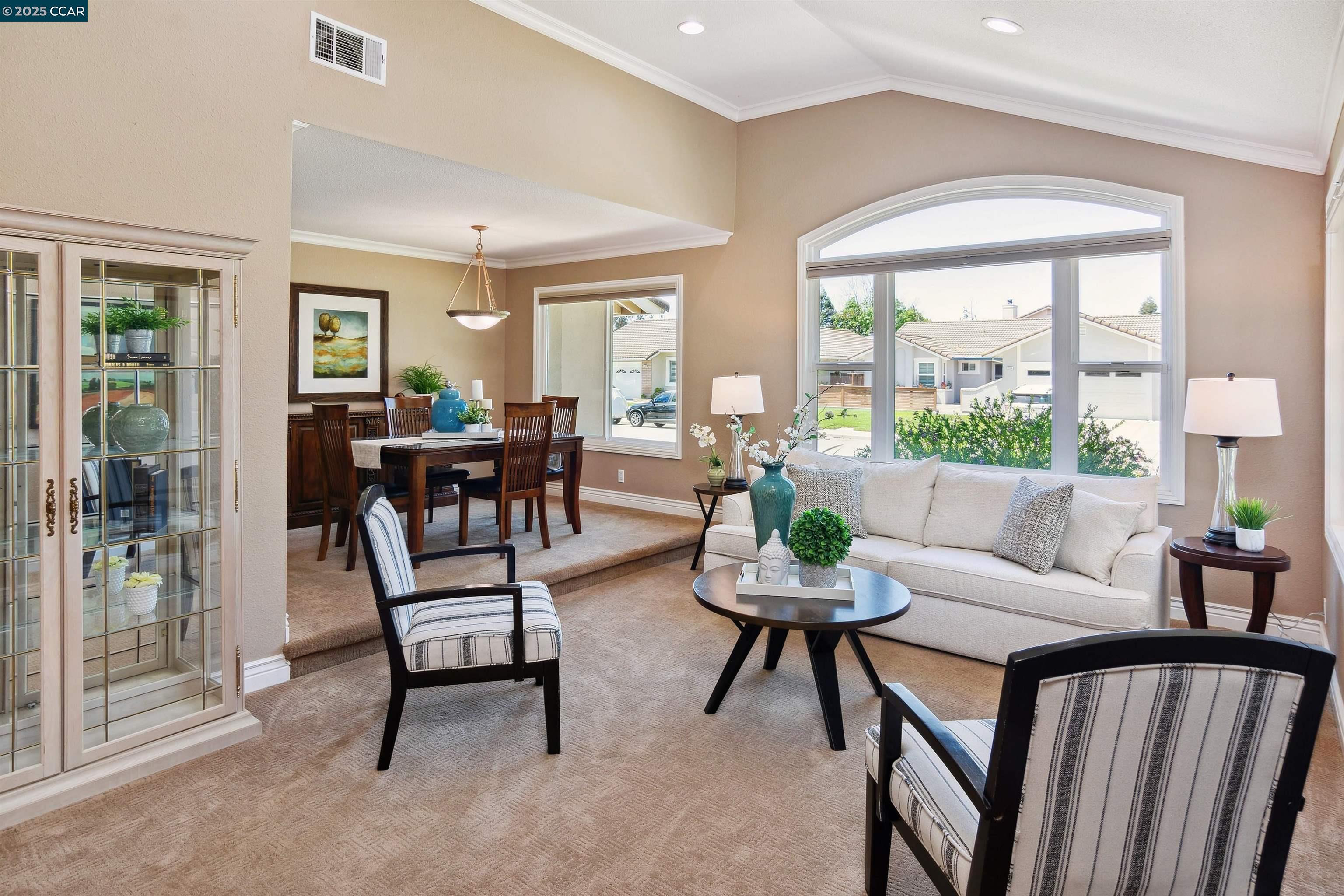 Detail Gallery Image 11 of 43 For 3509 Gulfstream Street, Pleasanton,  CA 94588-3561 - 4 Beds | 2 Baths